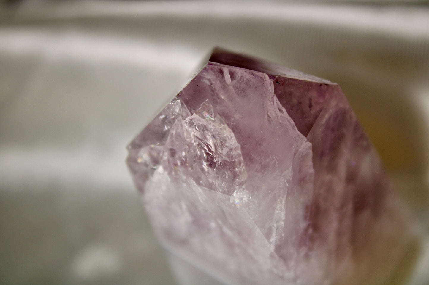 Natural banded agate with amethyst 123g 7cm