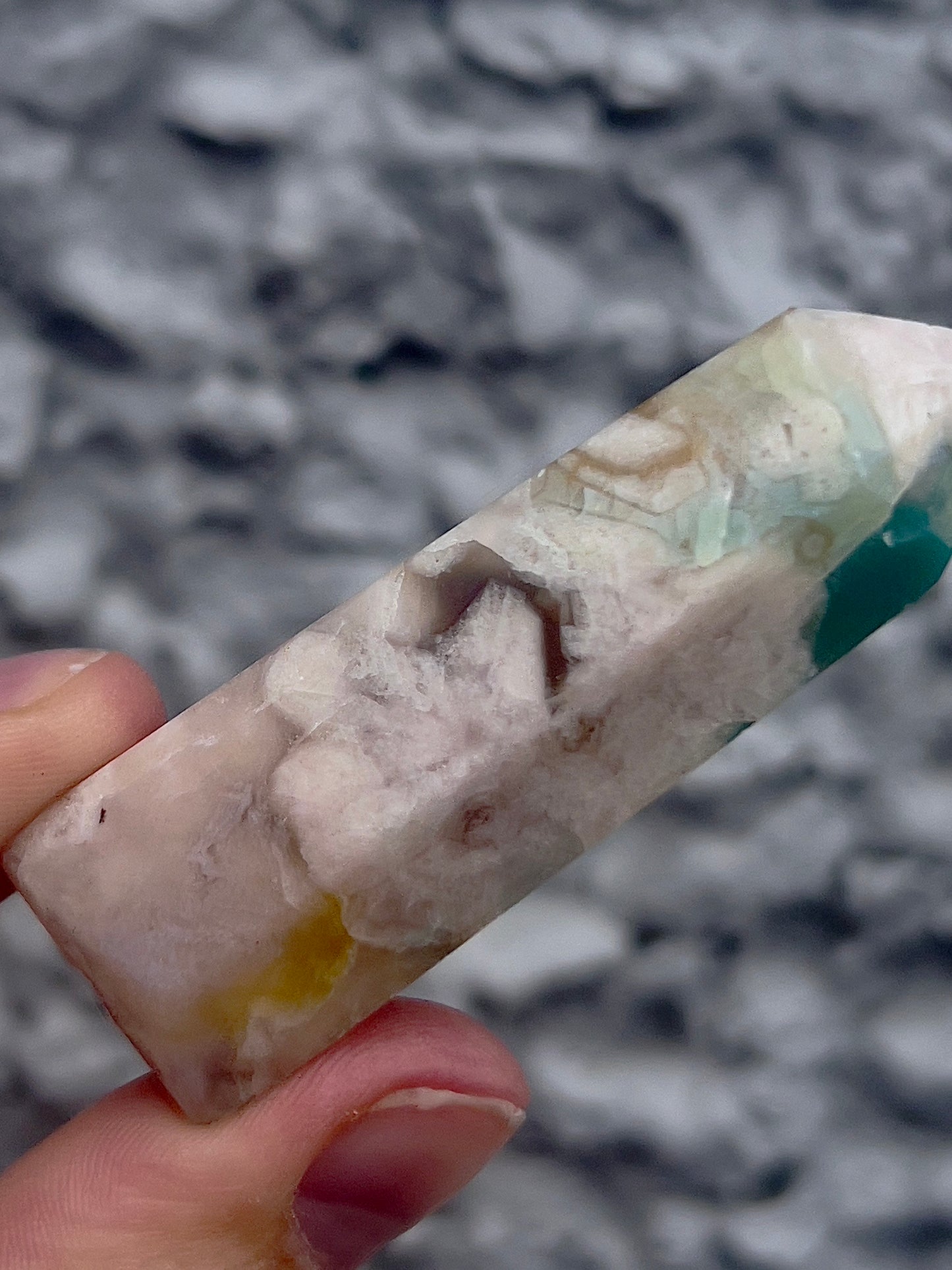 green flower agate tower