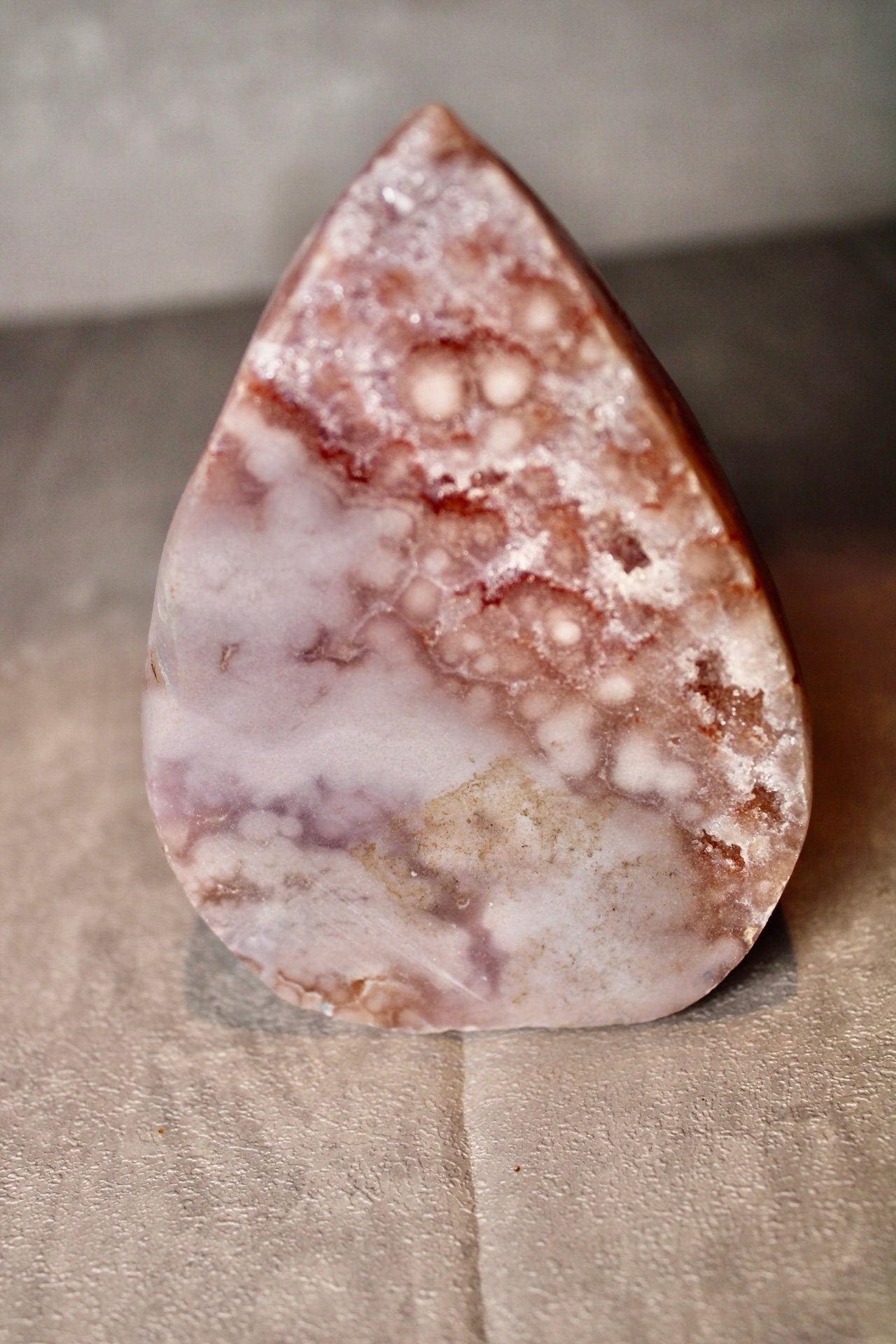 High grade, druzy, pink amethyst flame from Brazil 520g 11.5cm (h) 8cm (w)