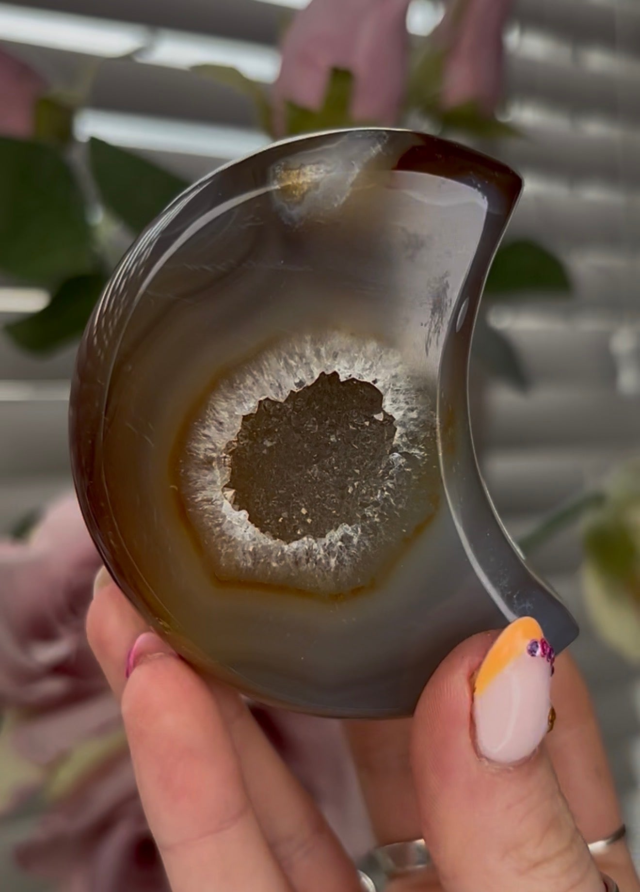 Beautiful, high grade, agate moon with druzy - comes with stand
