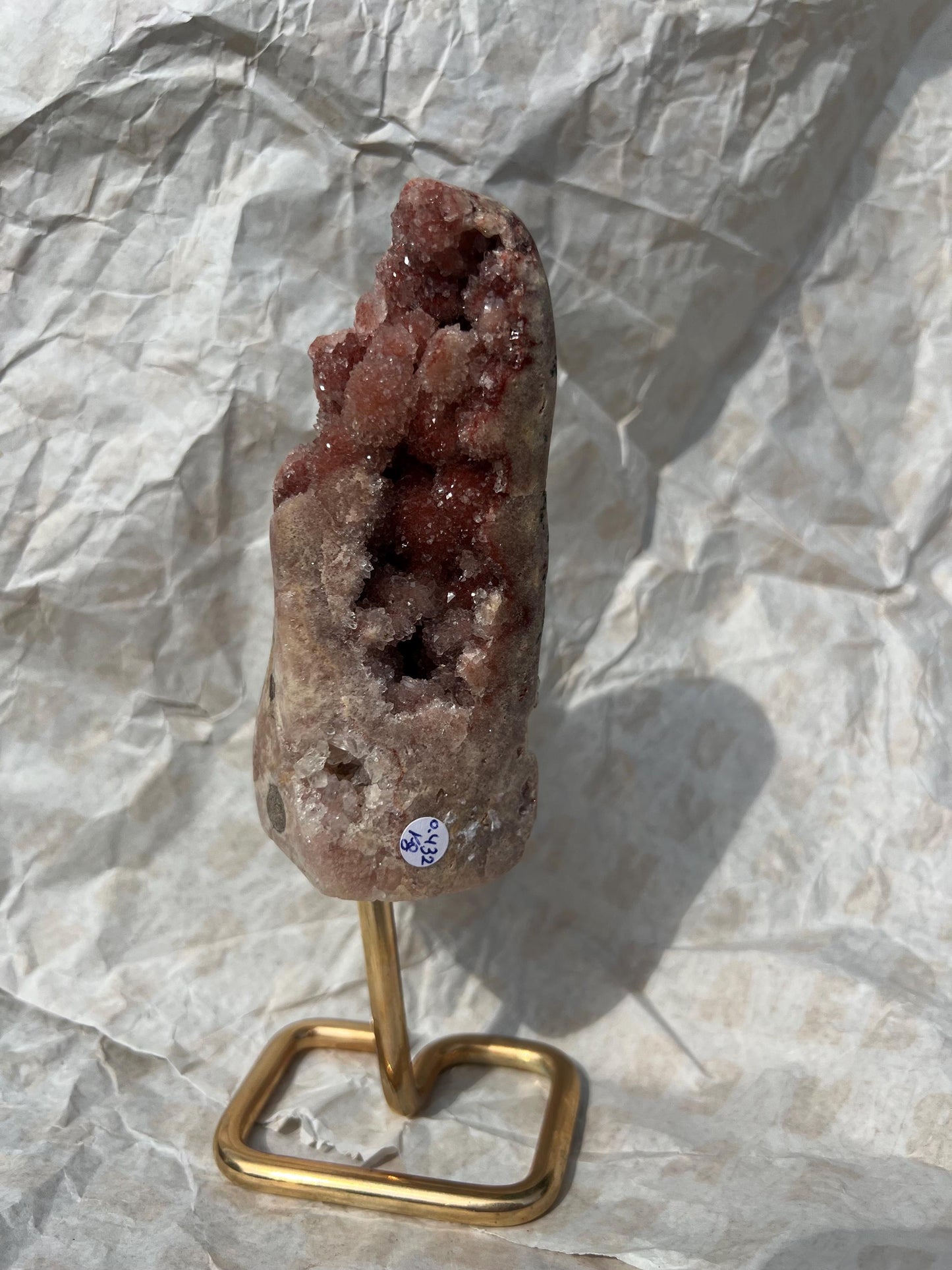 high grade, pink amethyst, bubble Freeform with red sugar druzy on stand 0.432g