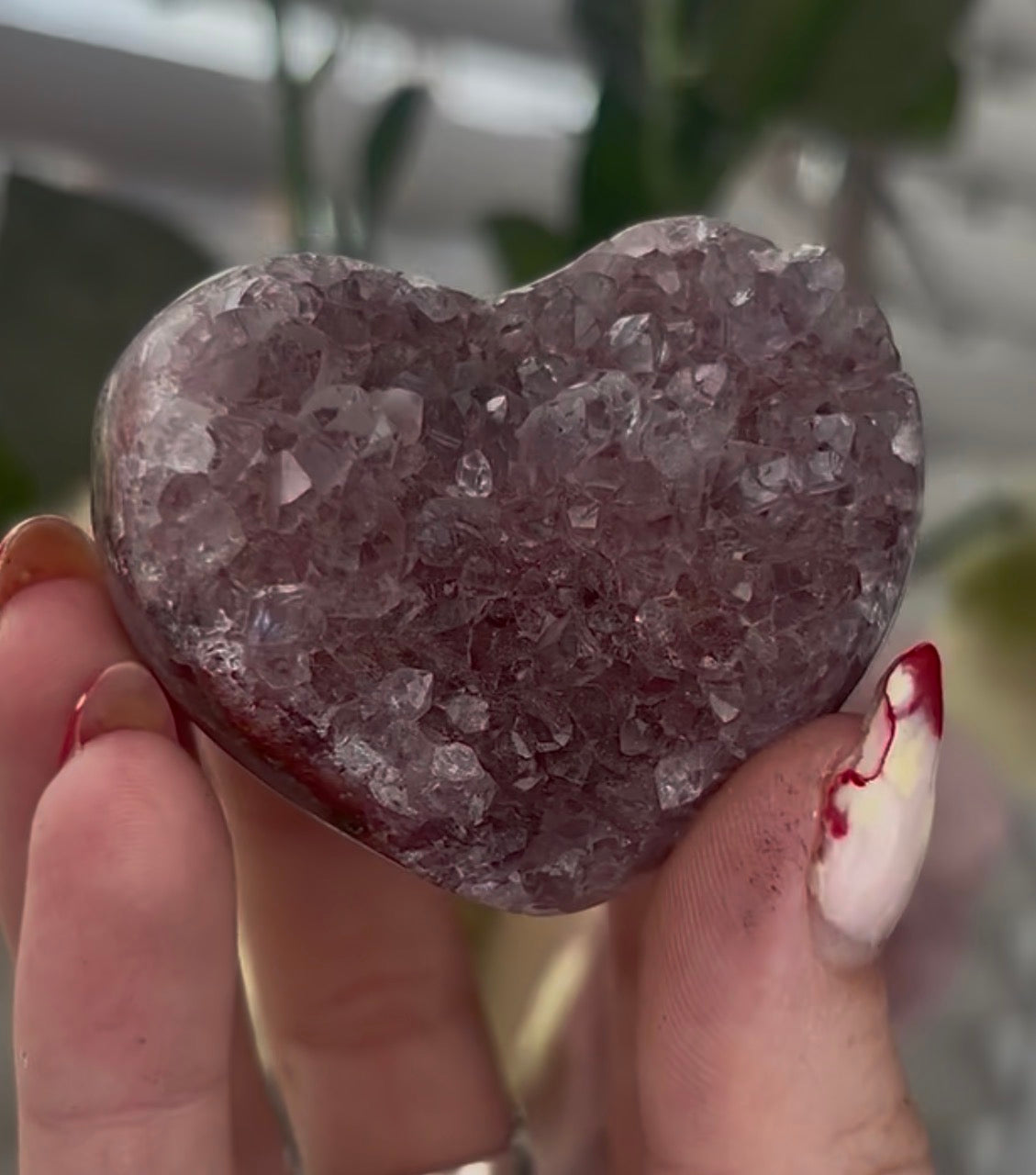 Hq Mini pink amethyst heart - comes with stand