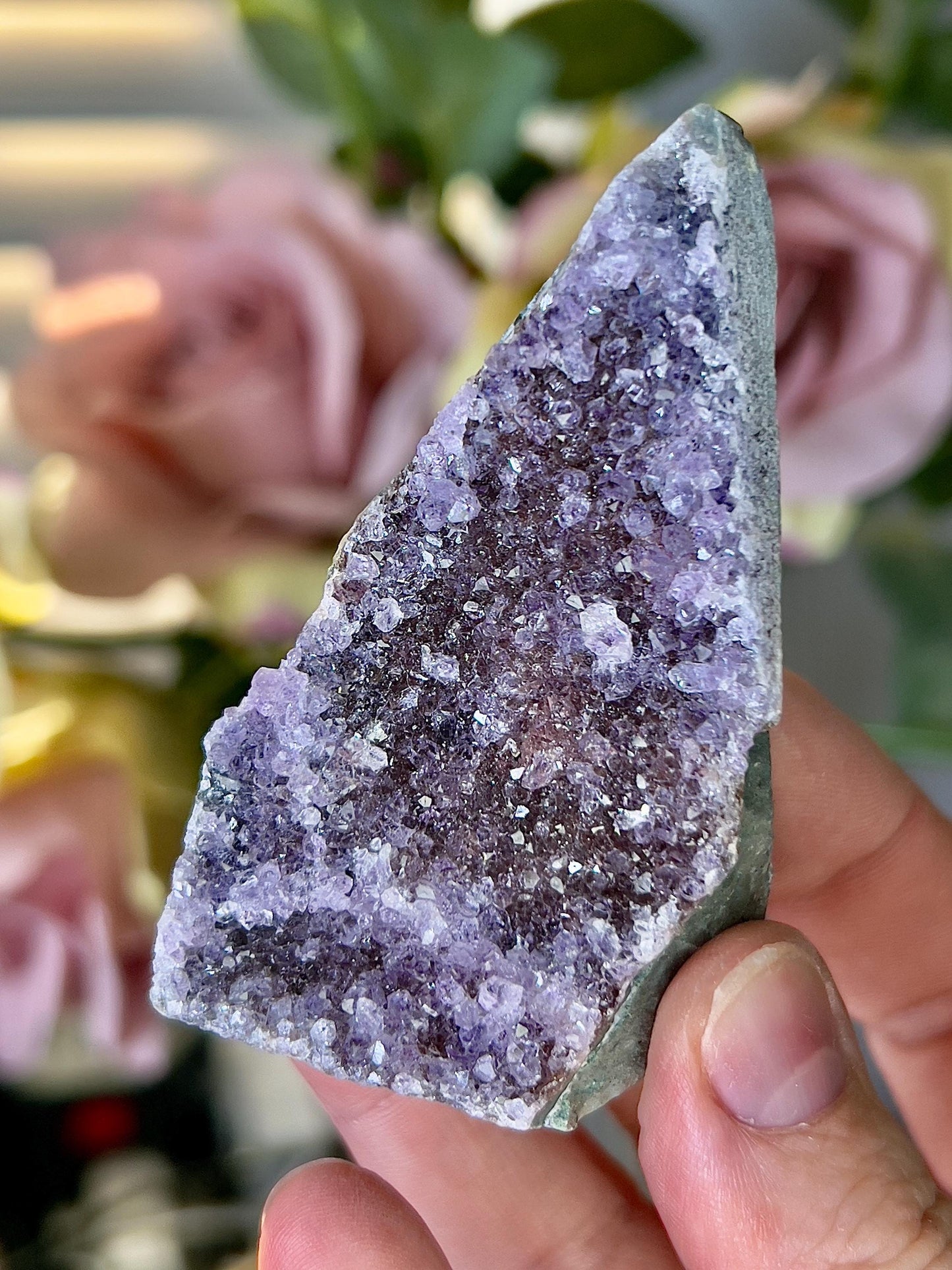 amethyst cutbase freeform - 90g 7cm(h) 5cm(w)