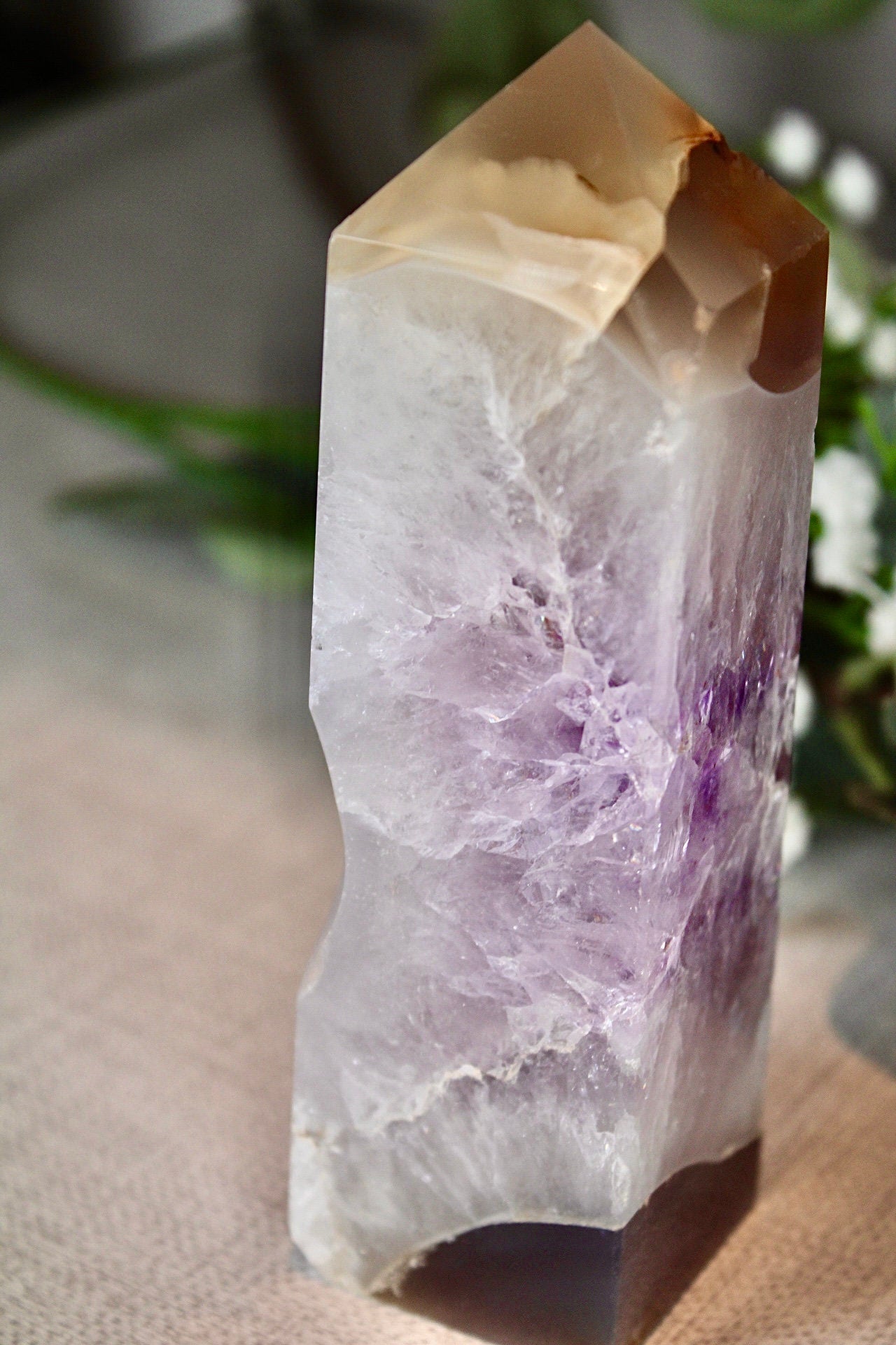 Amethyst agate tower