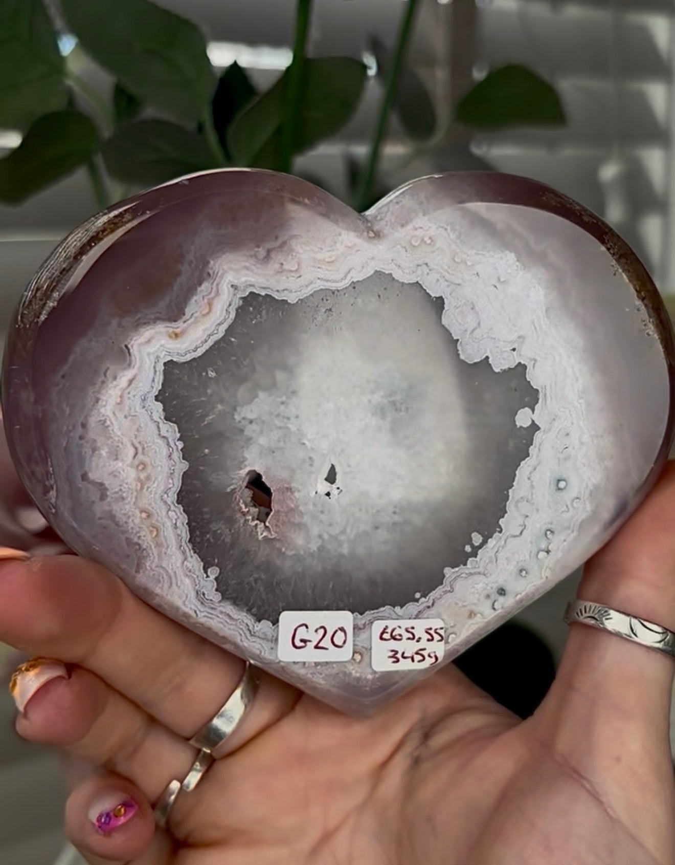 Beautiful, high quality, agate heart with druzy - stand included