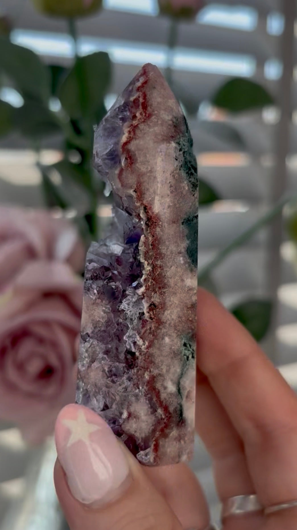 Beautiful, high quality, Pink amethyst tower with red tones, purple quartz 9.2cm