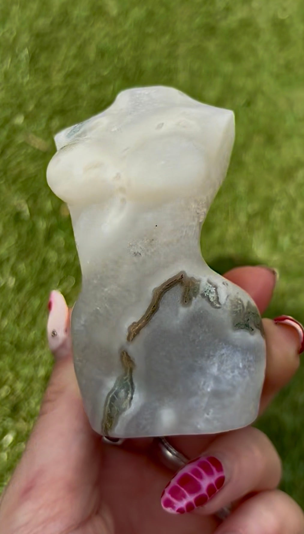moss agate, curvy, ladies body