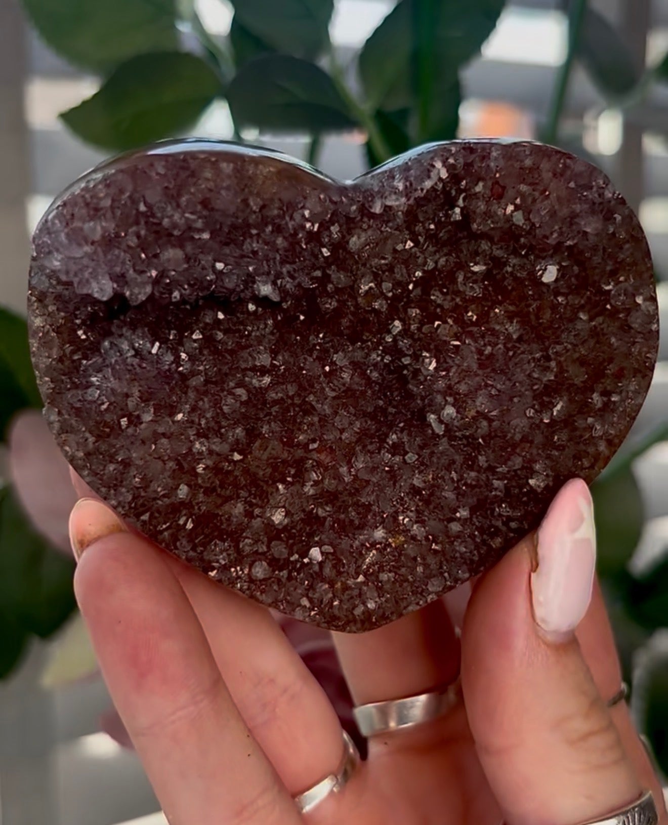 Uruguay, rainbow amethyst heart - comes with stand in purple berry tones