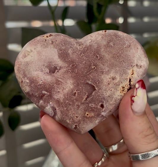 Beautiful pink amethyst heart - comes with stand (8.5cm)