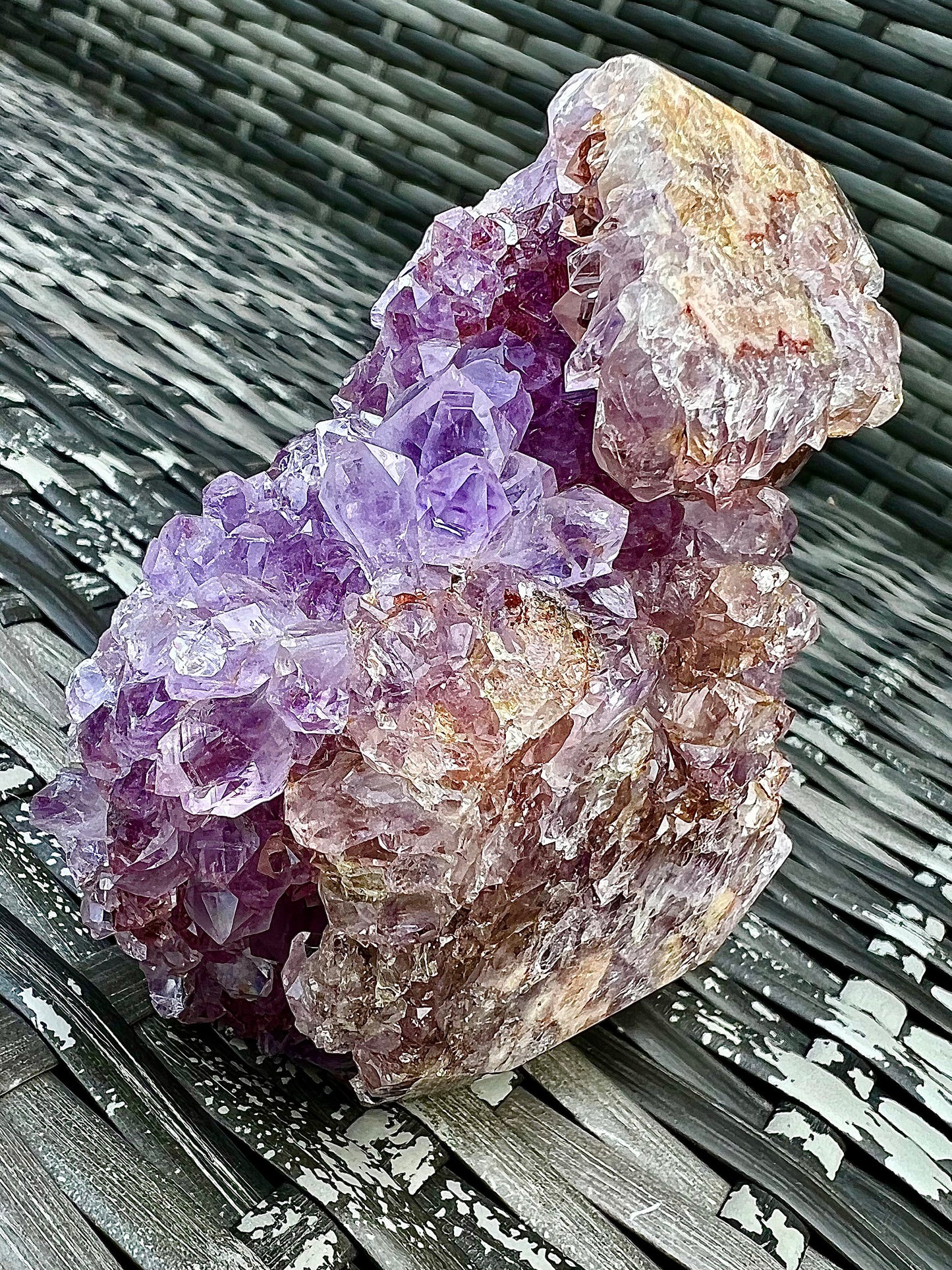 Super sparkly, bright, amethyst x flower agate freeform, flame 633g 10cm(h) 12cm (w)