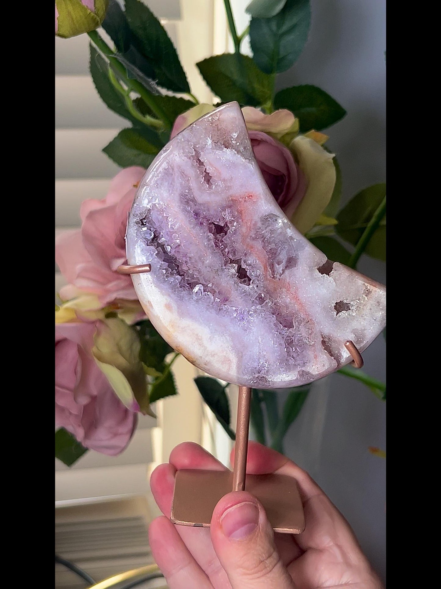 High grade, pink amethyst moon with purple quartz druze, rutile, sugar druzy formations and some red hematite lines 405g