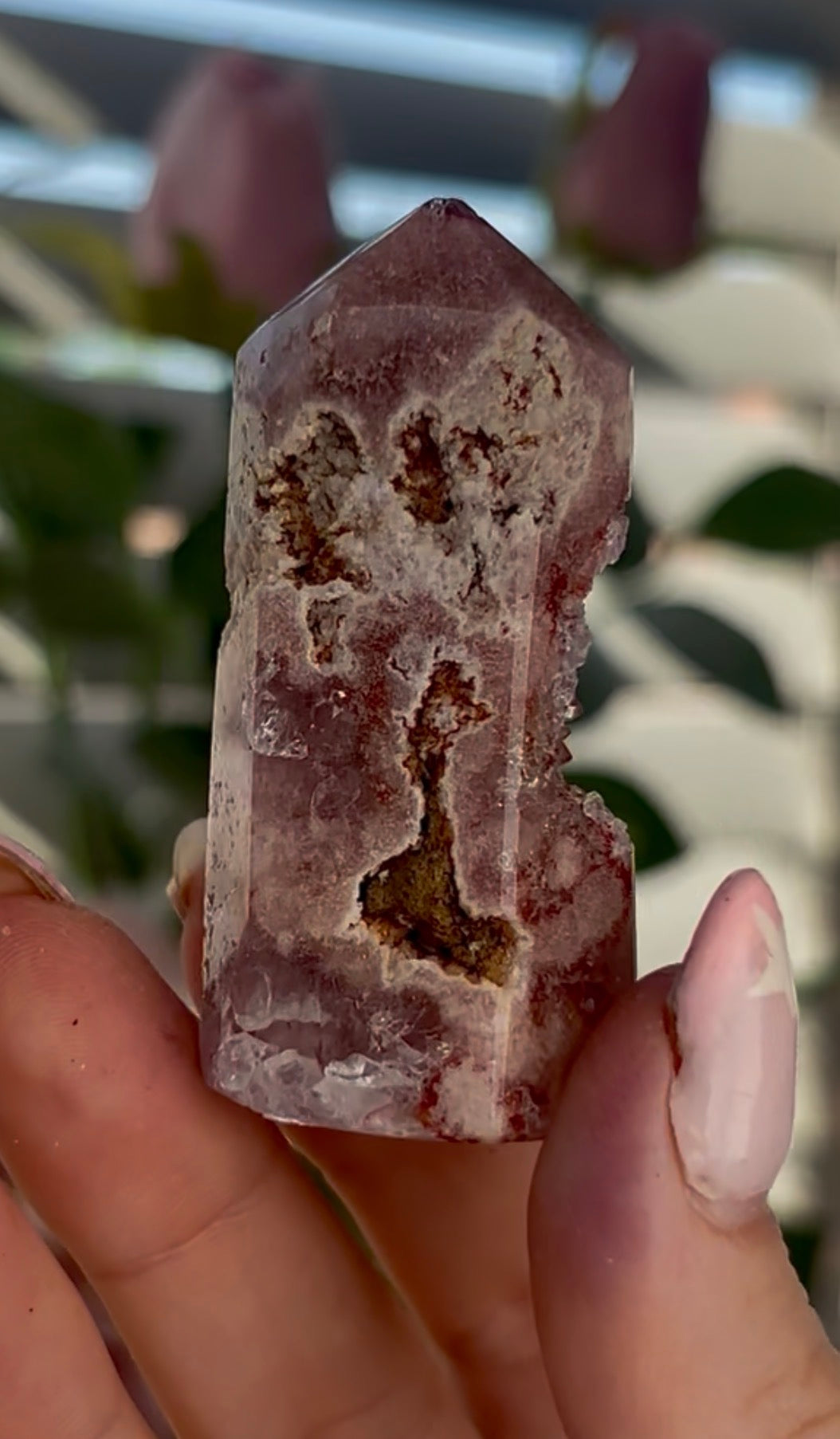 Beautiful, mini Pink amethyst tower