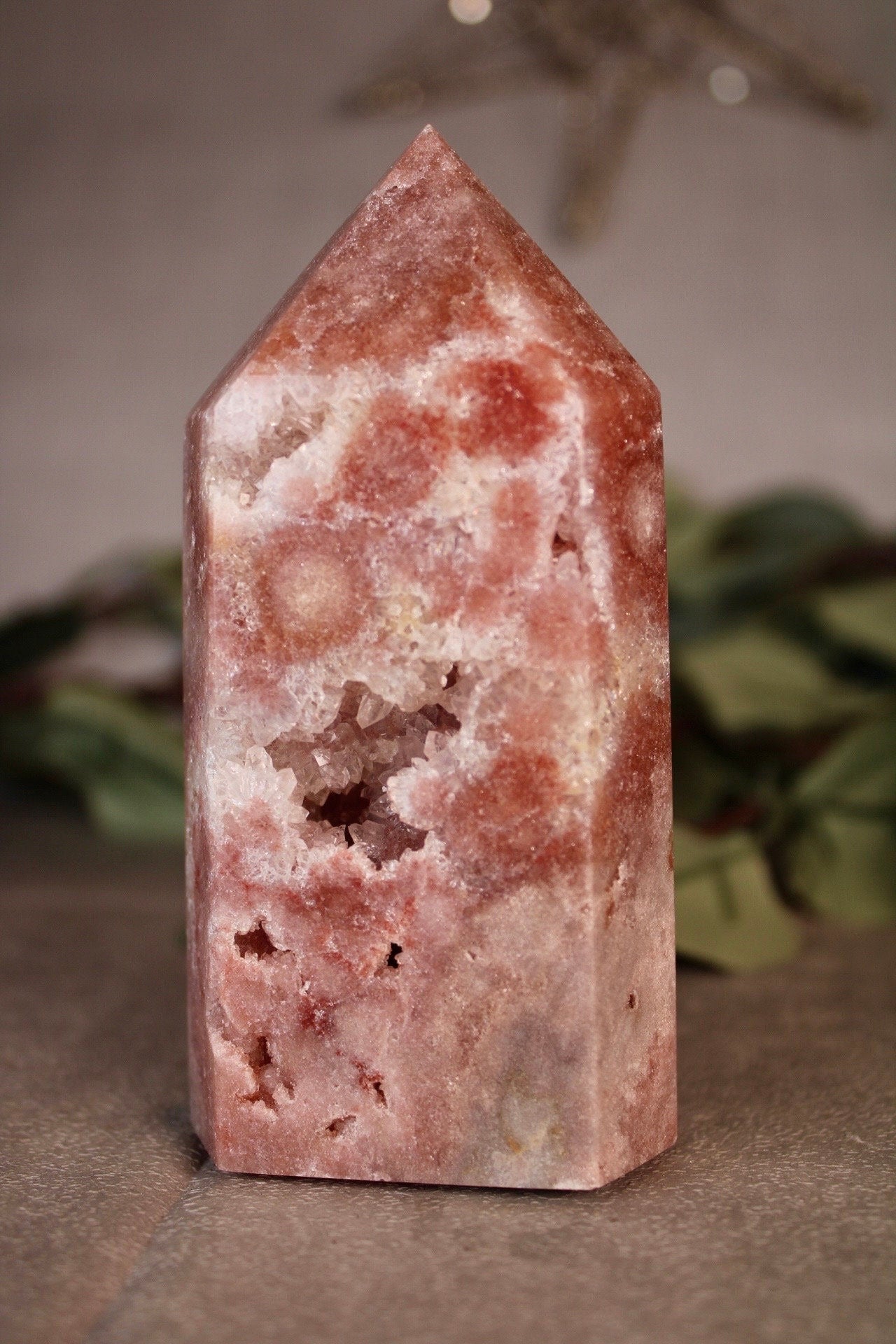 High quality Pink amethyst tower with quartz druzy formations 375g 11.5cm high
