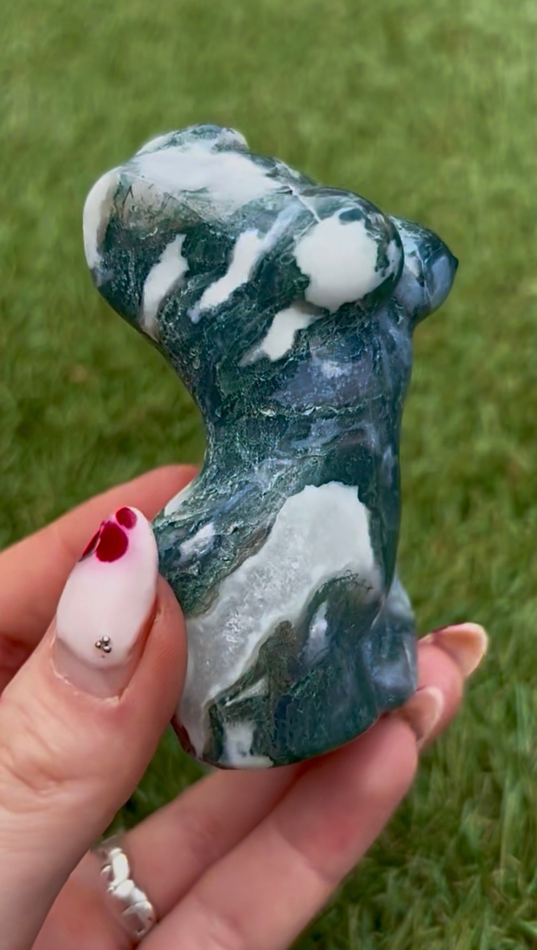 moss agate, curvy, ladies body