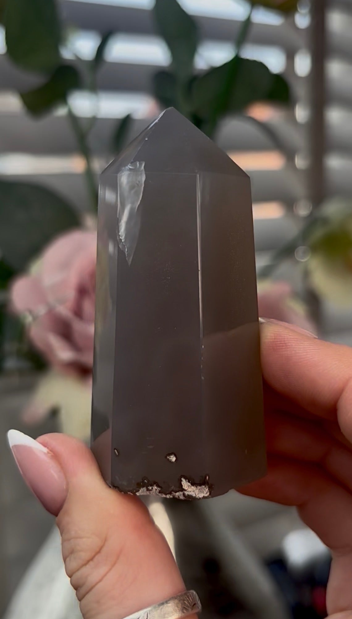 Beautiful, high grade, agate tower with druzy