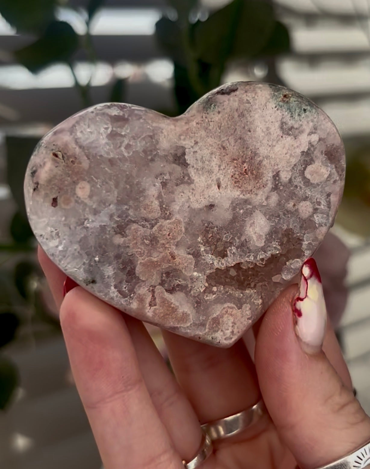 pink amethyst heart - comes with stand 7cm