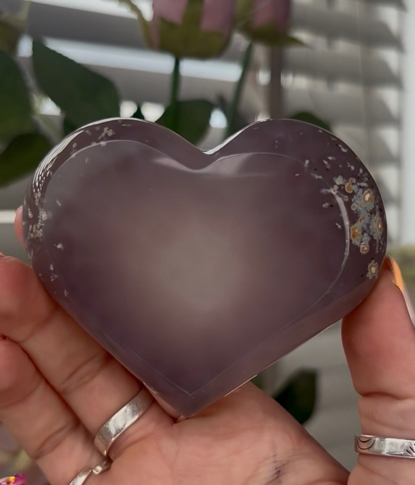 Beautiful, high quality, agate heart with druzy - stand included