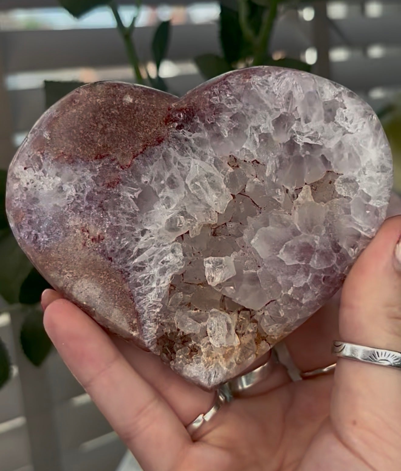 Beautiful pink amethyst heart with quartz - comes with stand (10.8cm)