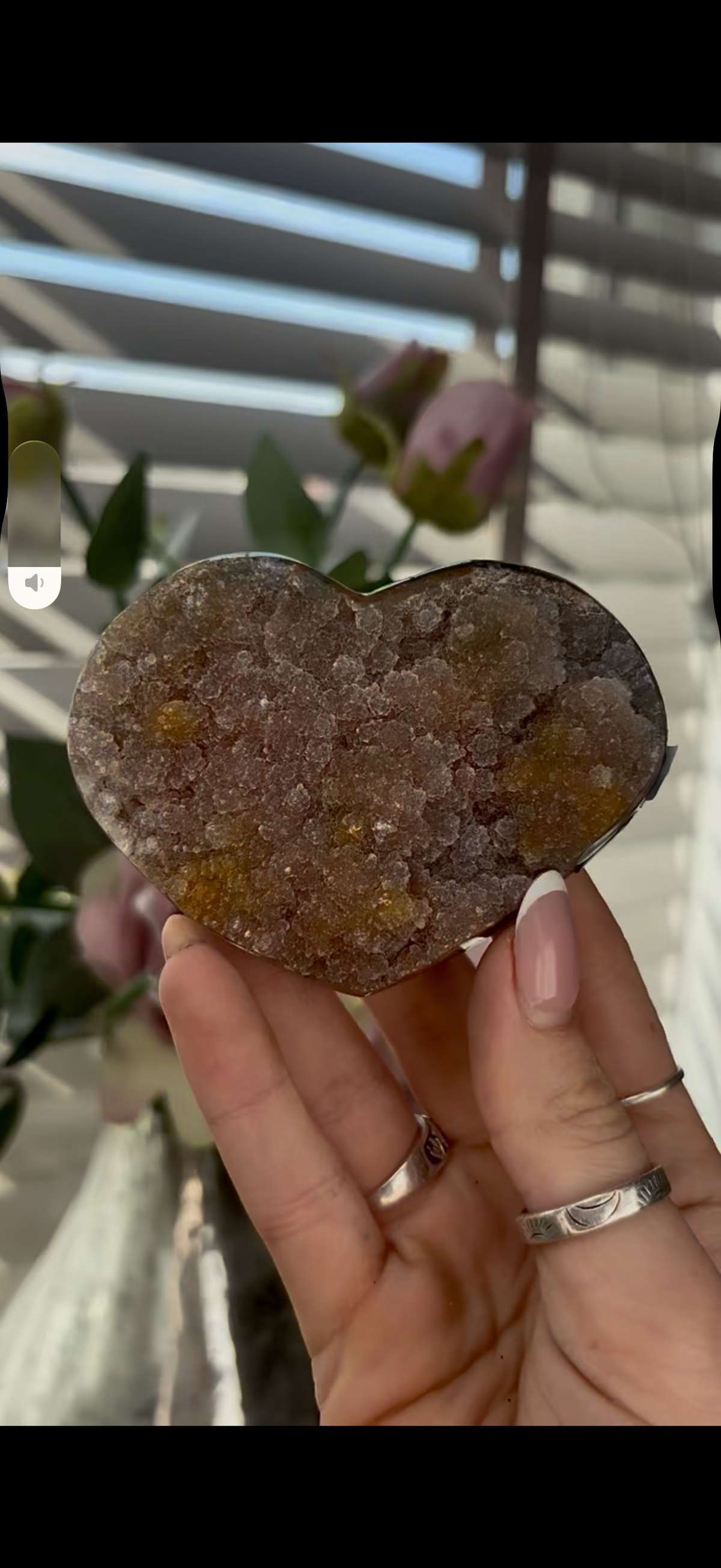Uruguay amethyst heart - comes with stand