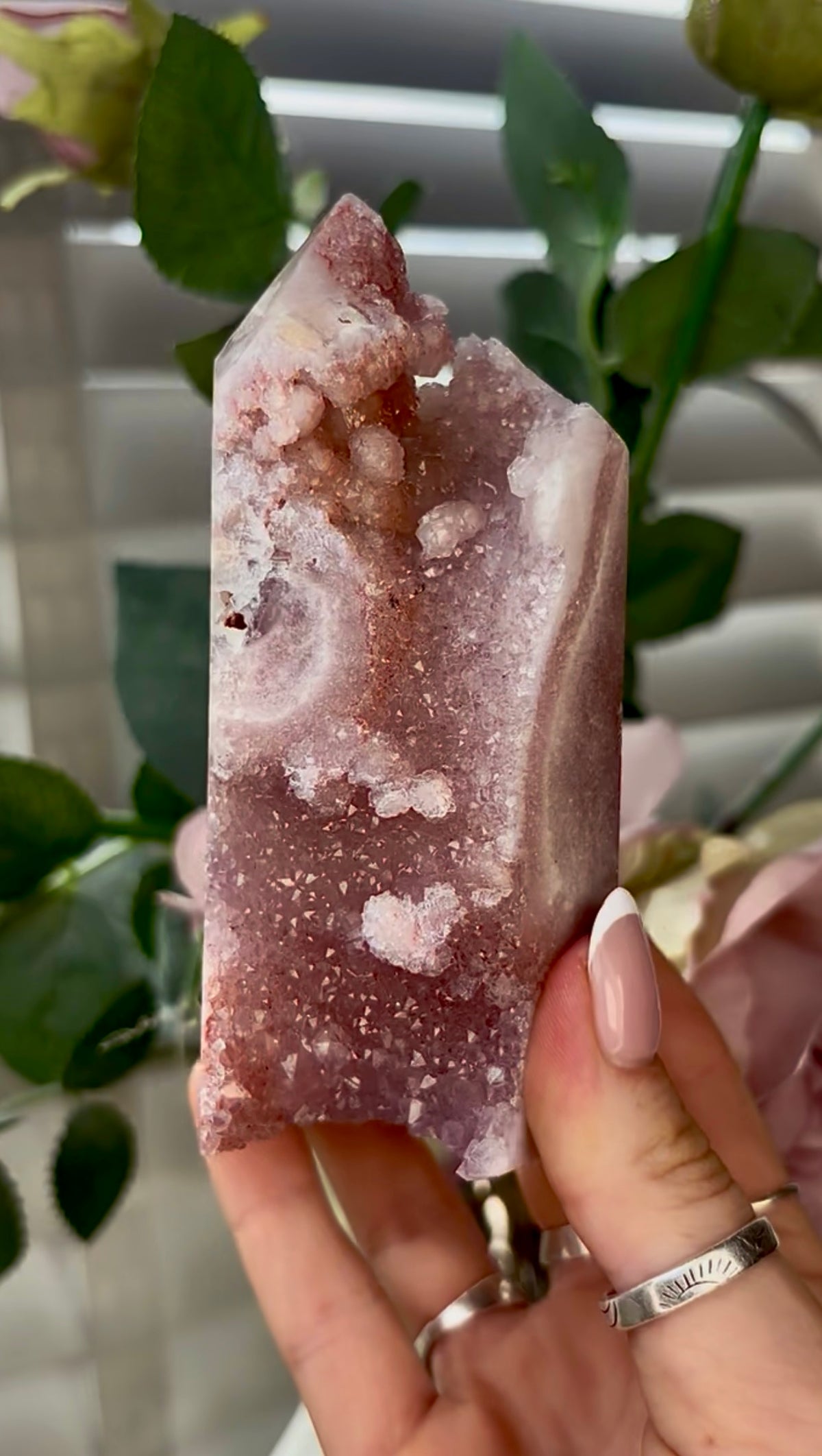 Beautiful, hq, druzy, Pink amethyst tower 11.7cm(h) by 5.4cm(w)