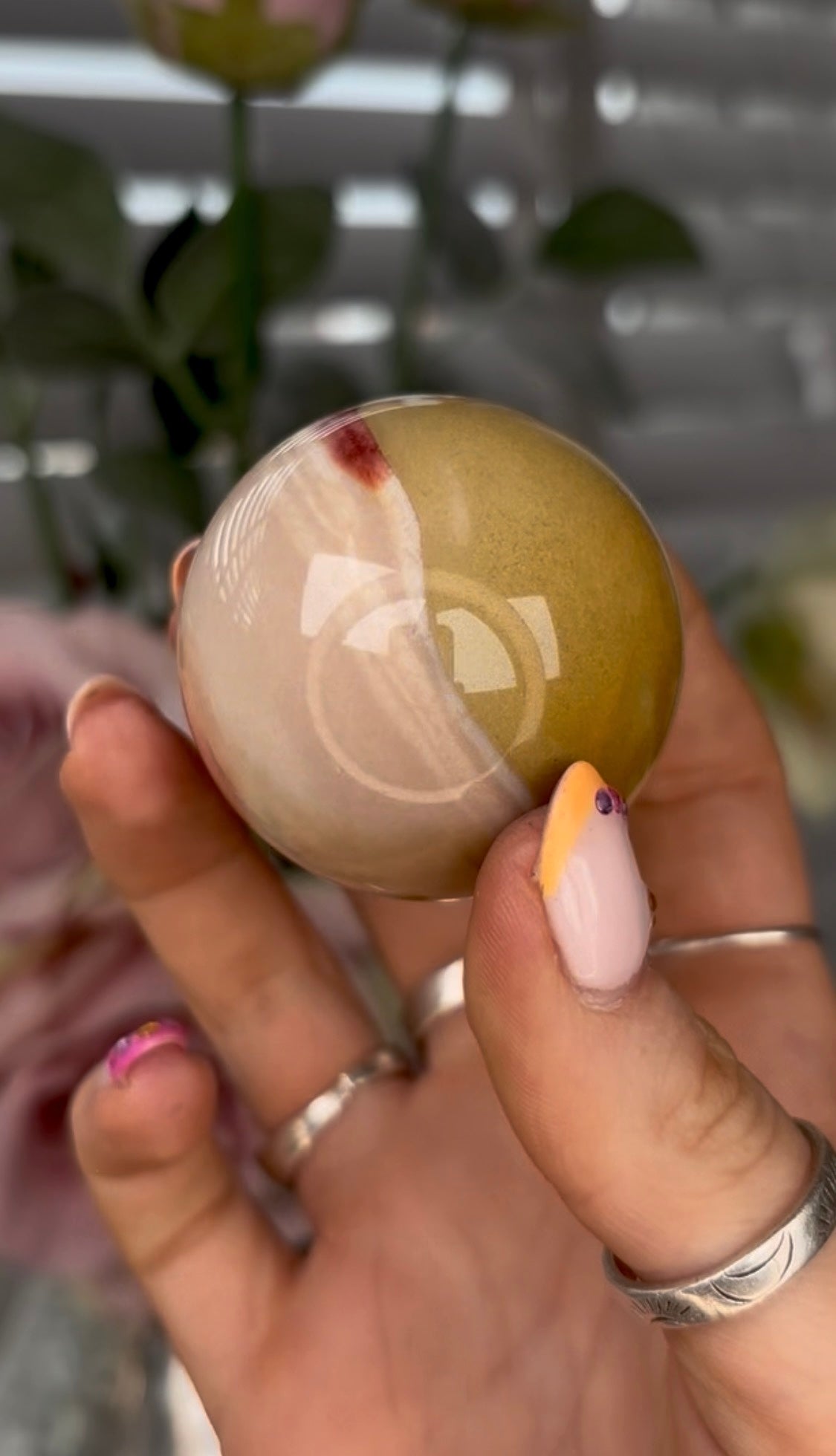 High quality, mookaite jasper sphere 4.5cm