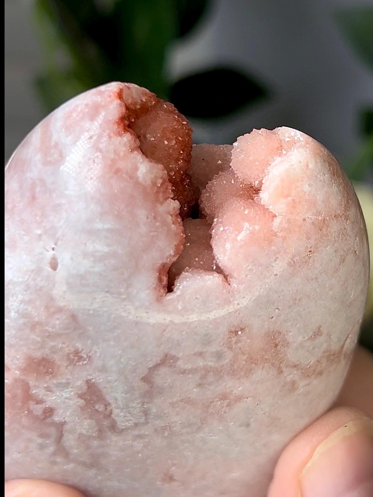 High grade, pink amethyst flame with vibrant peach sugar druzy top