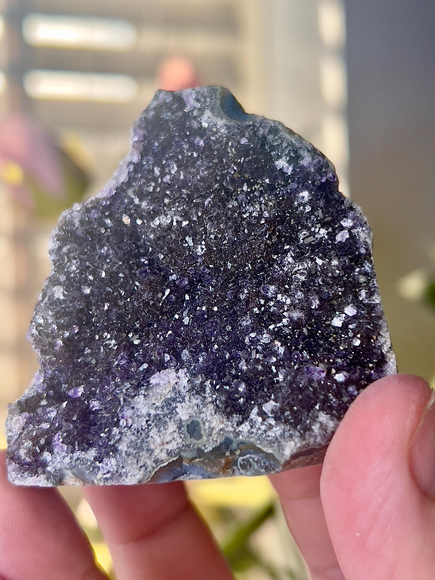 amethyst cutbase black tone freeform - 6cm 5cm 100g