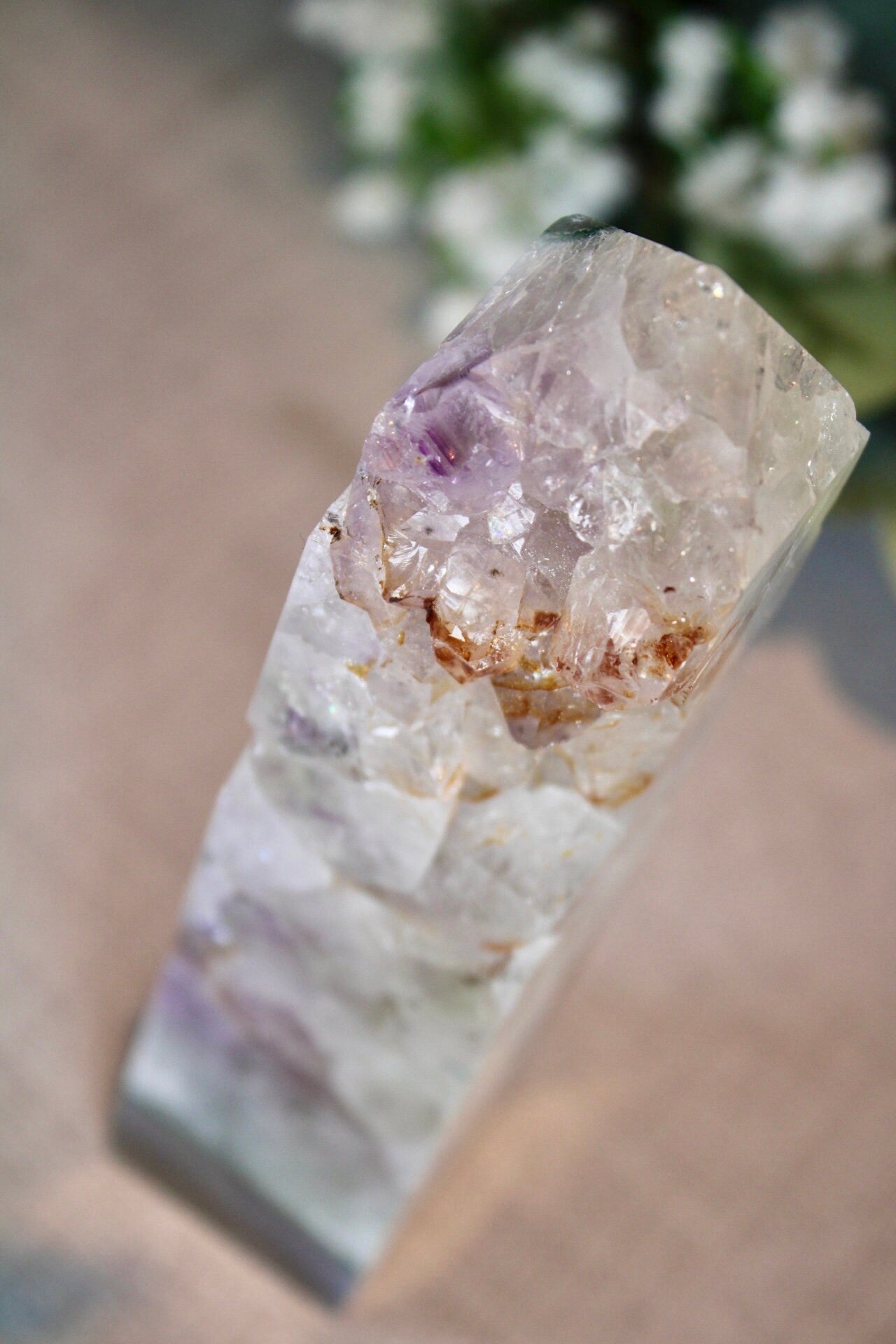 Amethyst agate freeform tower