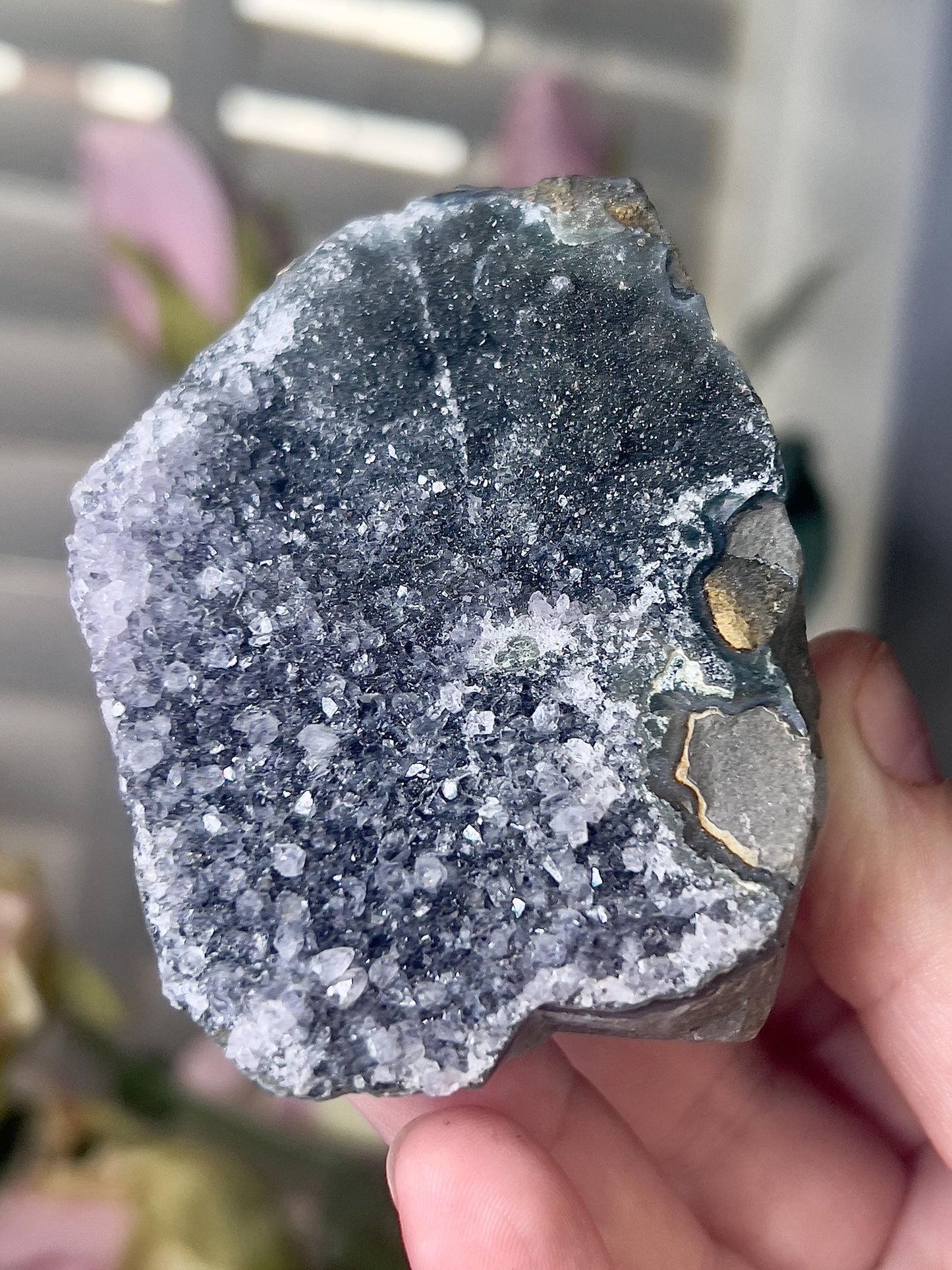 amethyst cutbase black tone freeform - 185G 6CM 5cm