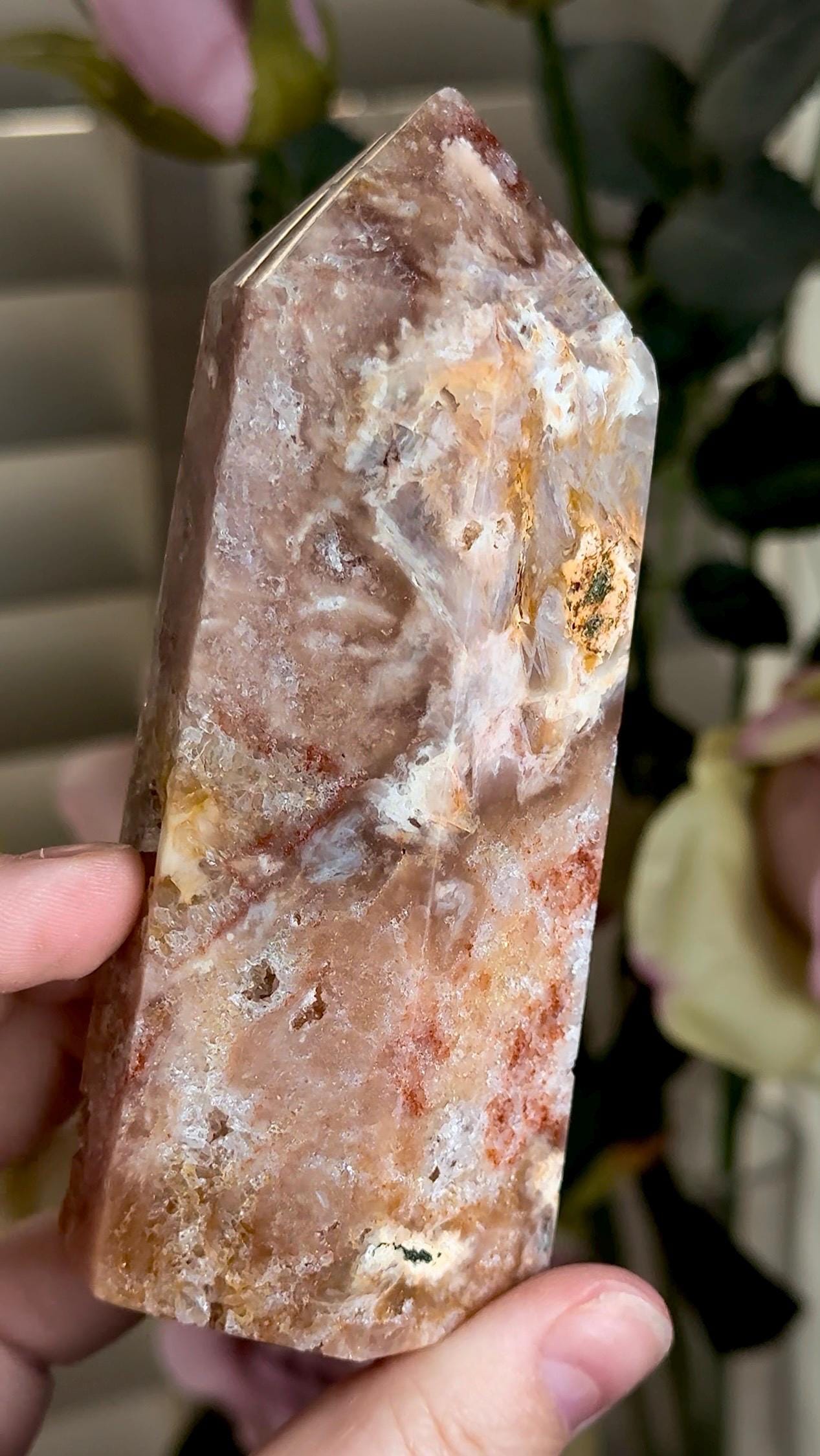 pink amethyst tower in peach tone with chunky quartz 312g 11.5cm by 5cm