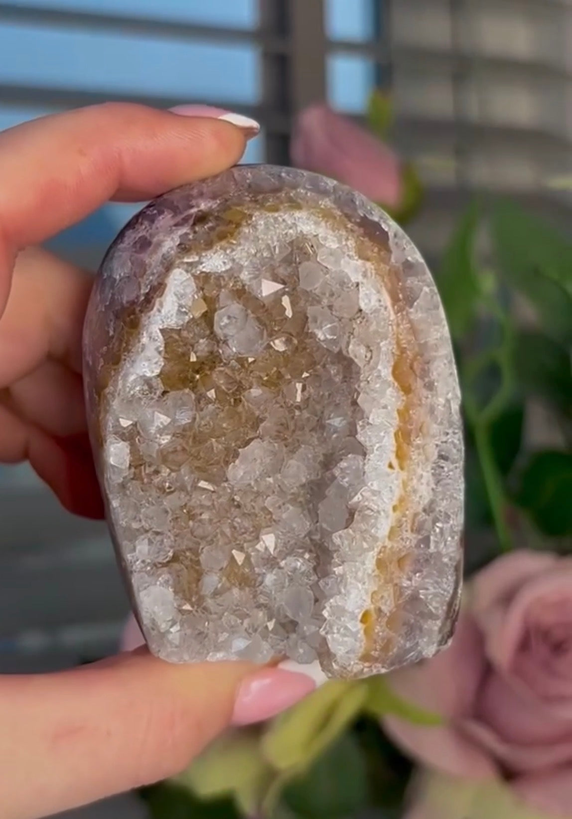 High quality, citrus toned, rainbow amethyst agate, cutbase