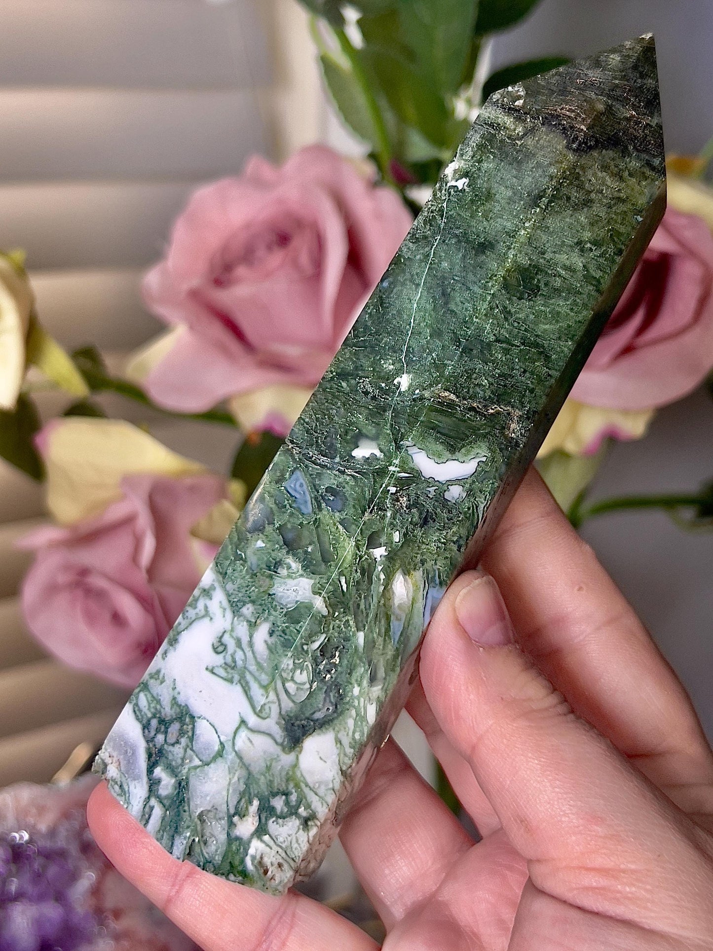 Large, moss agate & quartz tower