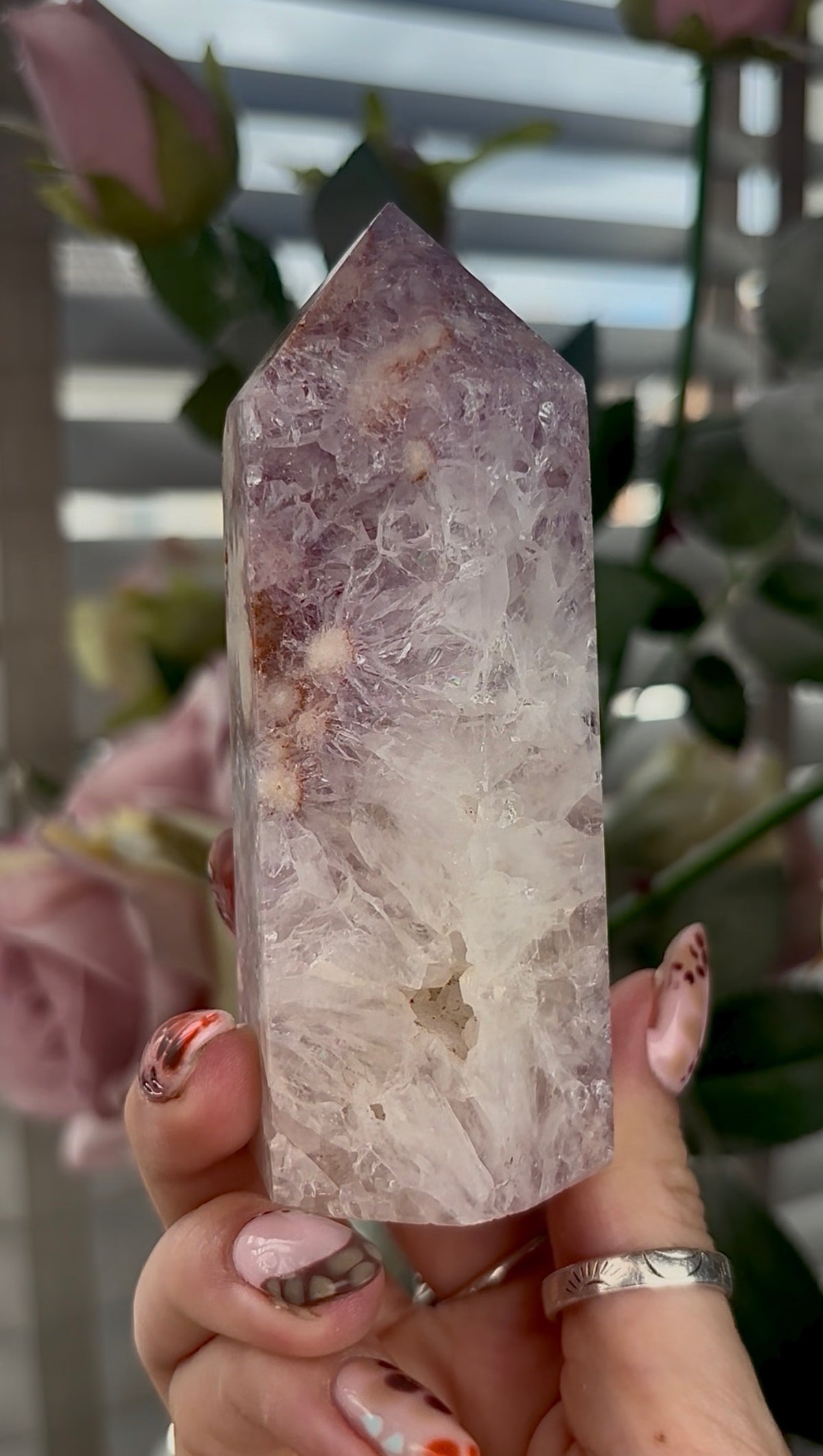 High grade, Amethyst Flower agate tower with quartz