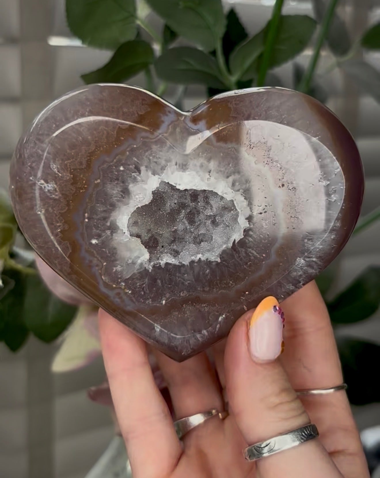 Beautiful, high grade, agate heart with druzy - comes with stand