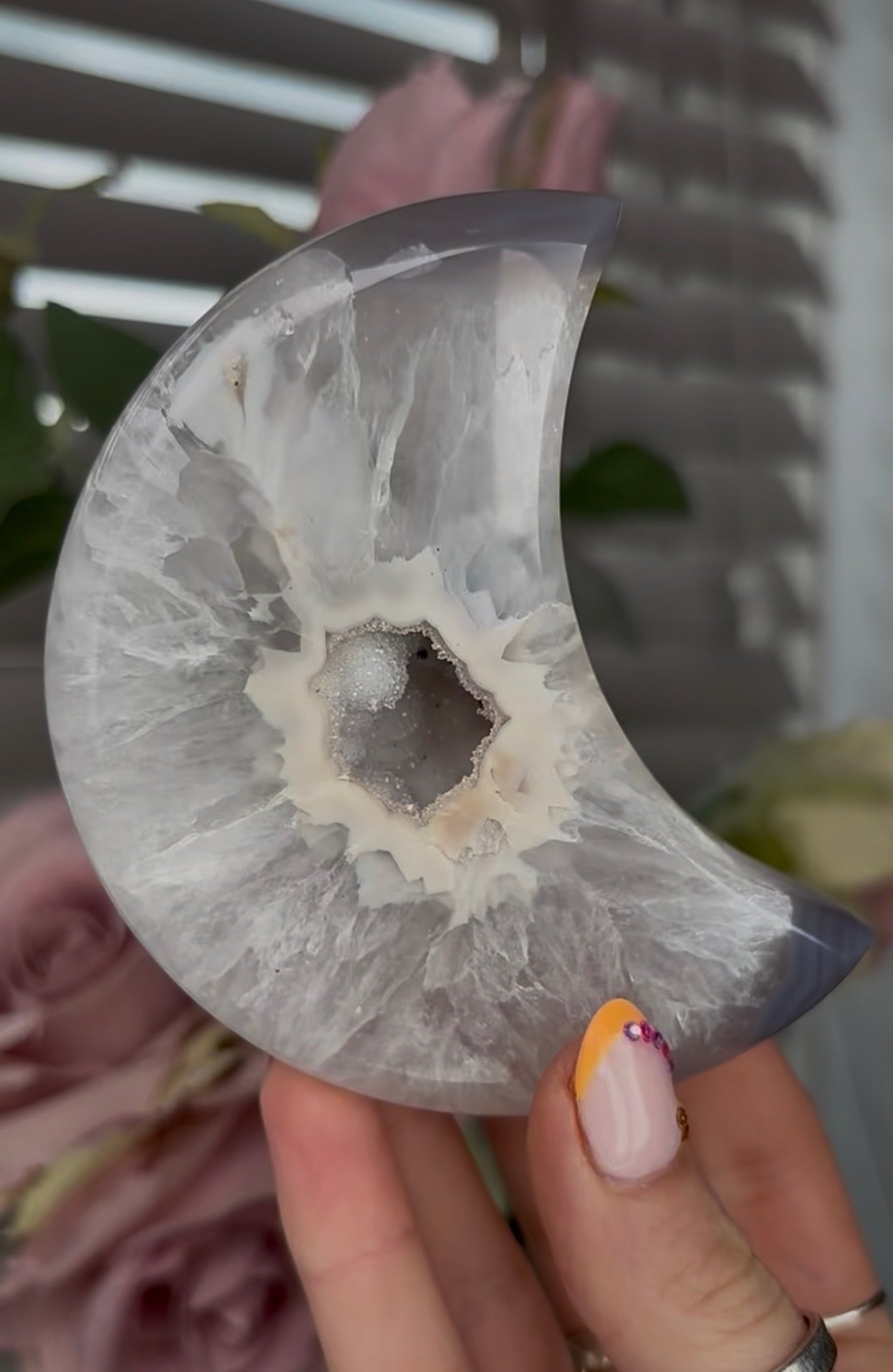 Beautiful, high grade, agate moon with druzy - comes with stand