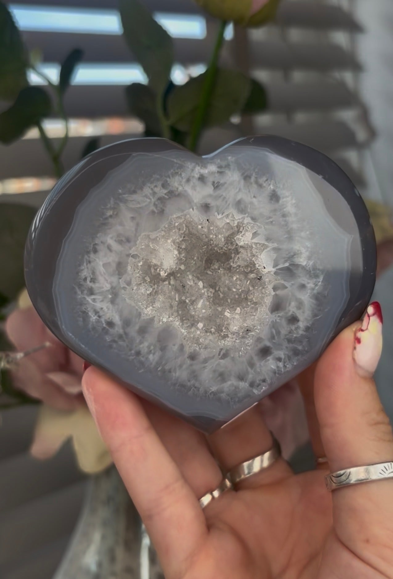 Beautiful, blue agate heart with druzy - stand included