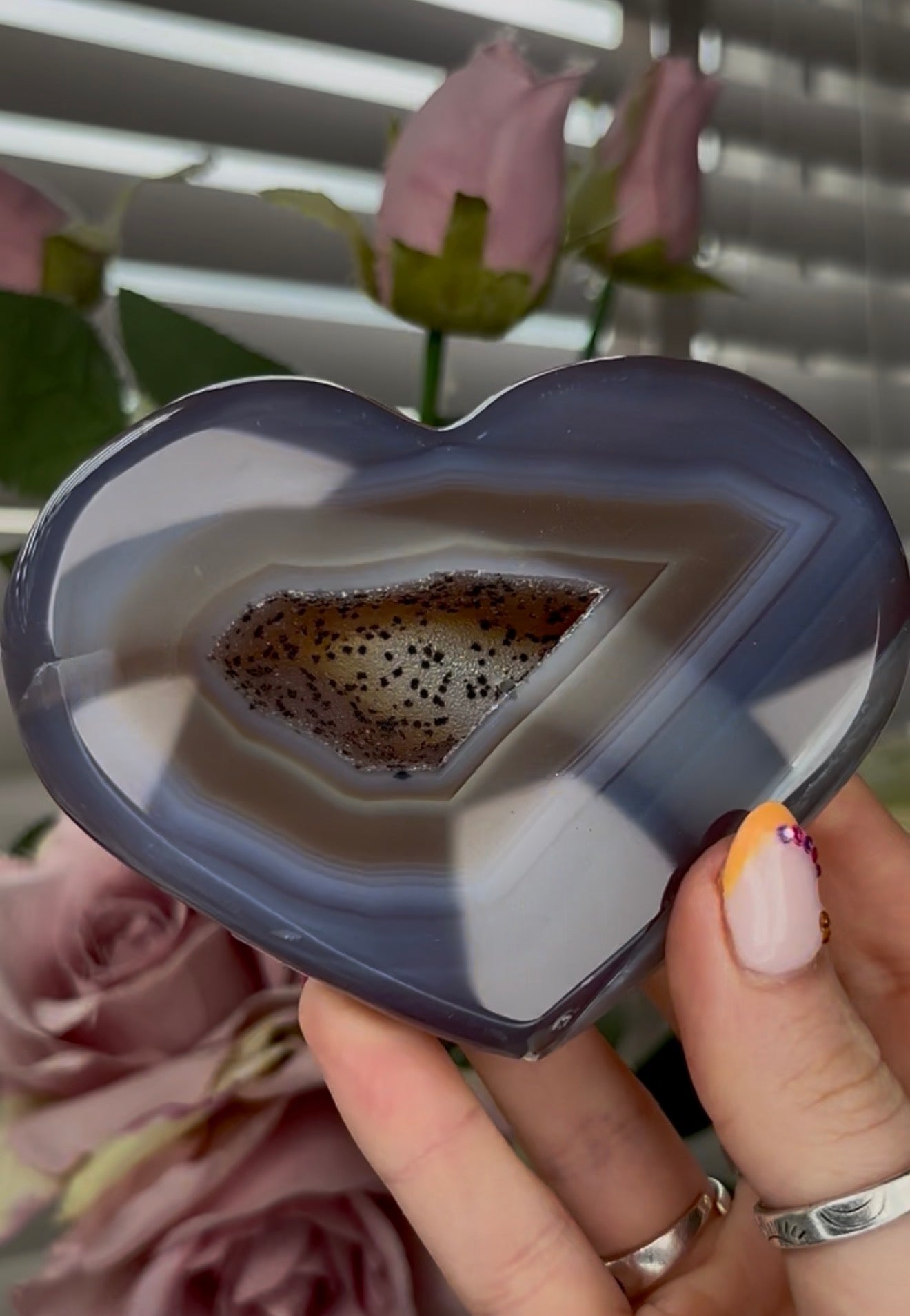 Beautiful, high grade, blue agate heart with druzy - comes with stand