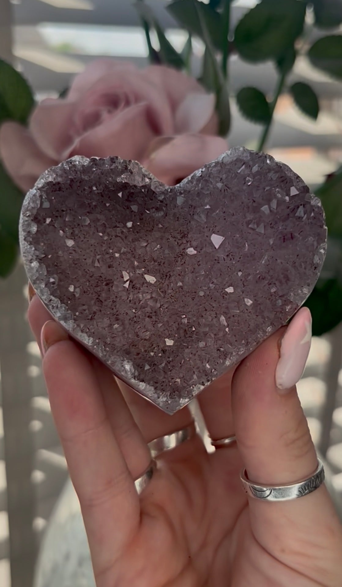 Uruguay, rainbow amethyst agate, heart - comes with stand in lilac tones