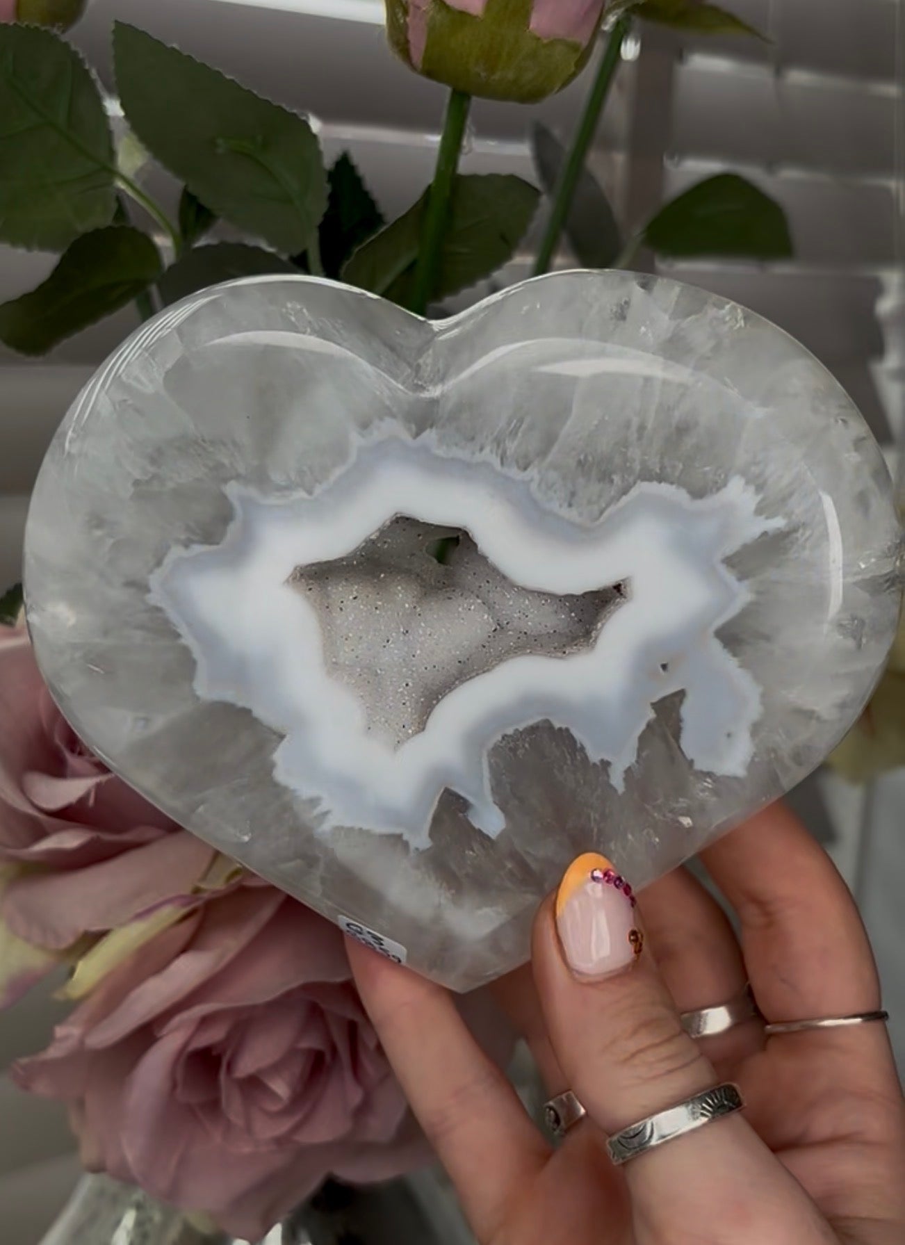 Beautiful, high grade, agate heart with druzy - comes with stand