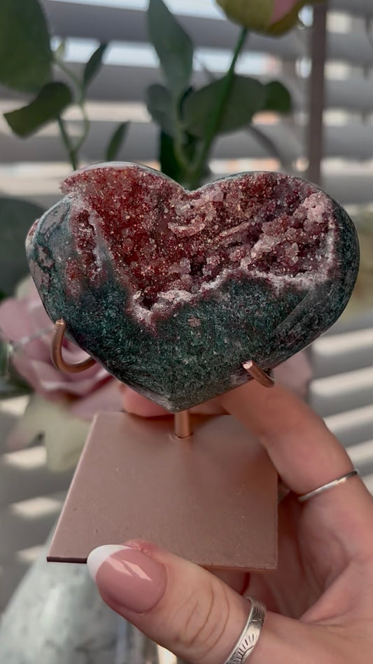 Gorgeous, high quality, pink amethyst heart with Jasper - comes with stand (