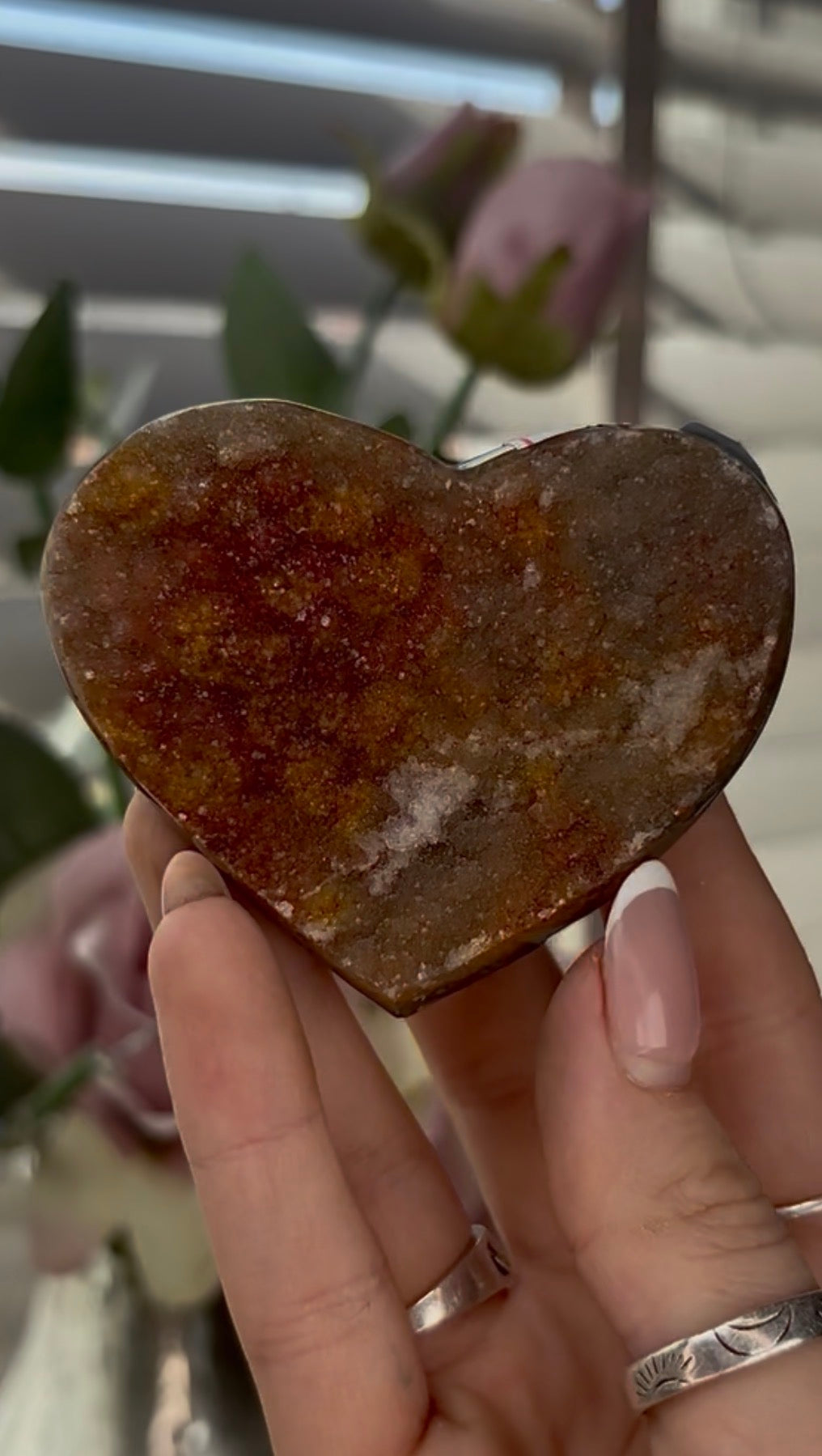 Uruguay amethyst heart - comes with stand