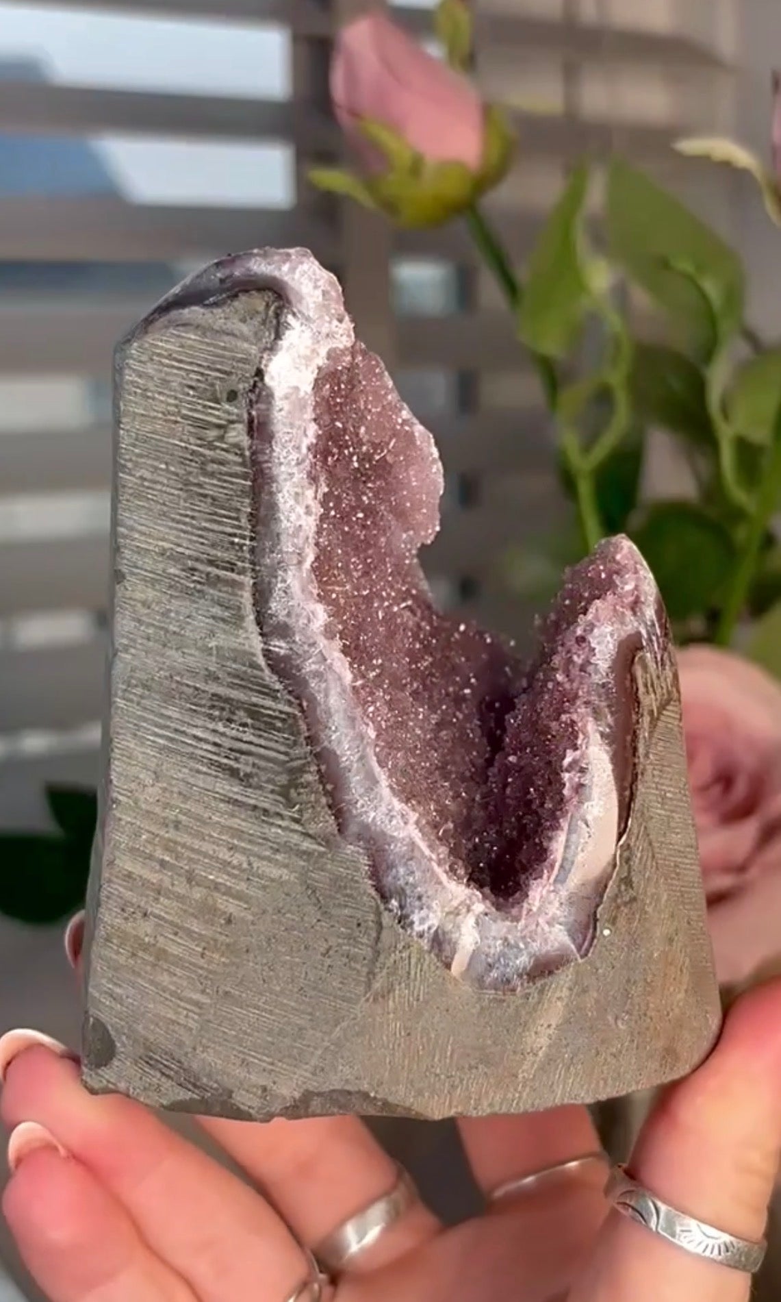Pink toned amethyst cutbase