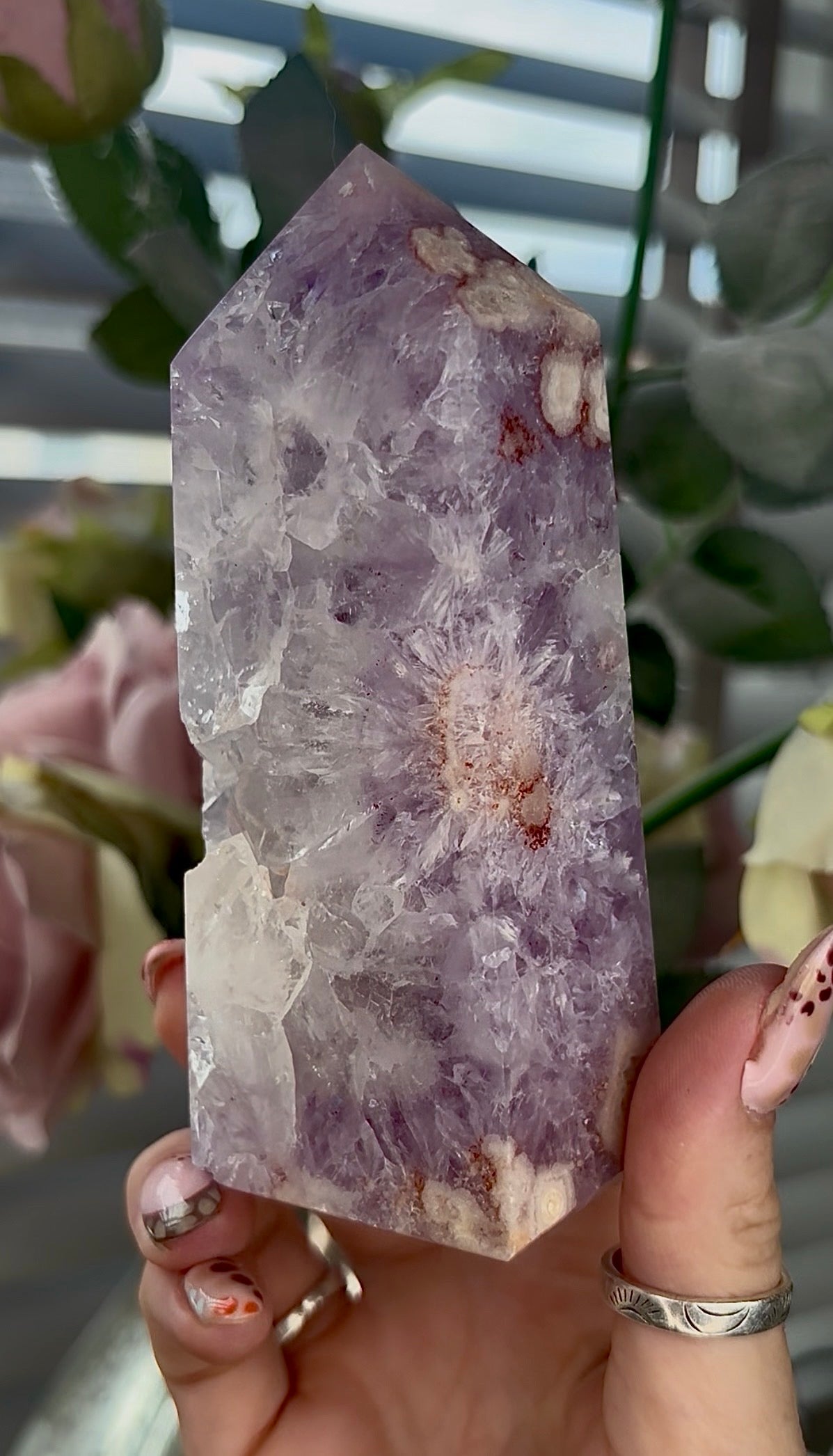 High grade, Amethyst Flower agate tower 13cm by 6cm