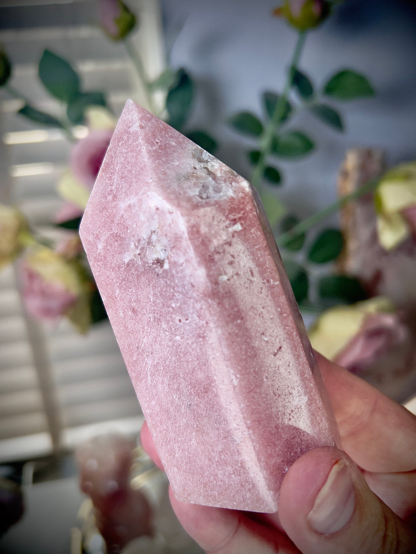 High grade, pink amethyst tower 320g