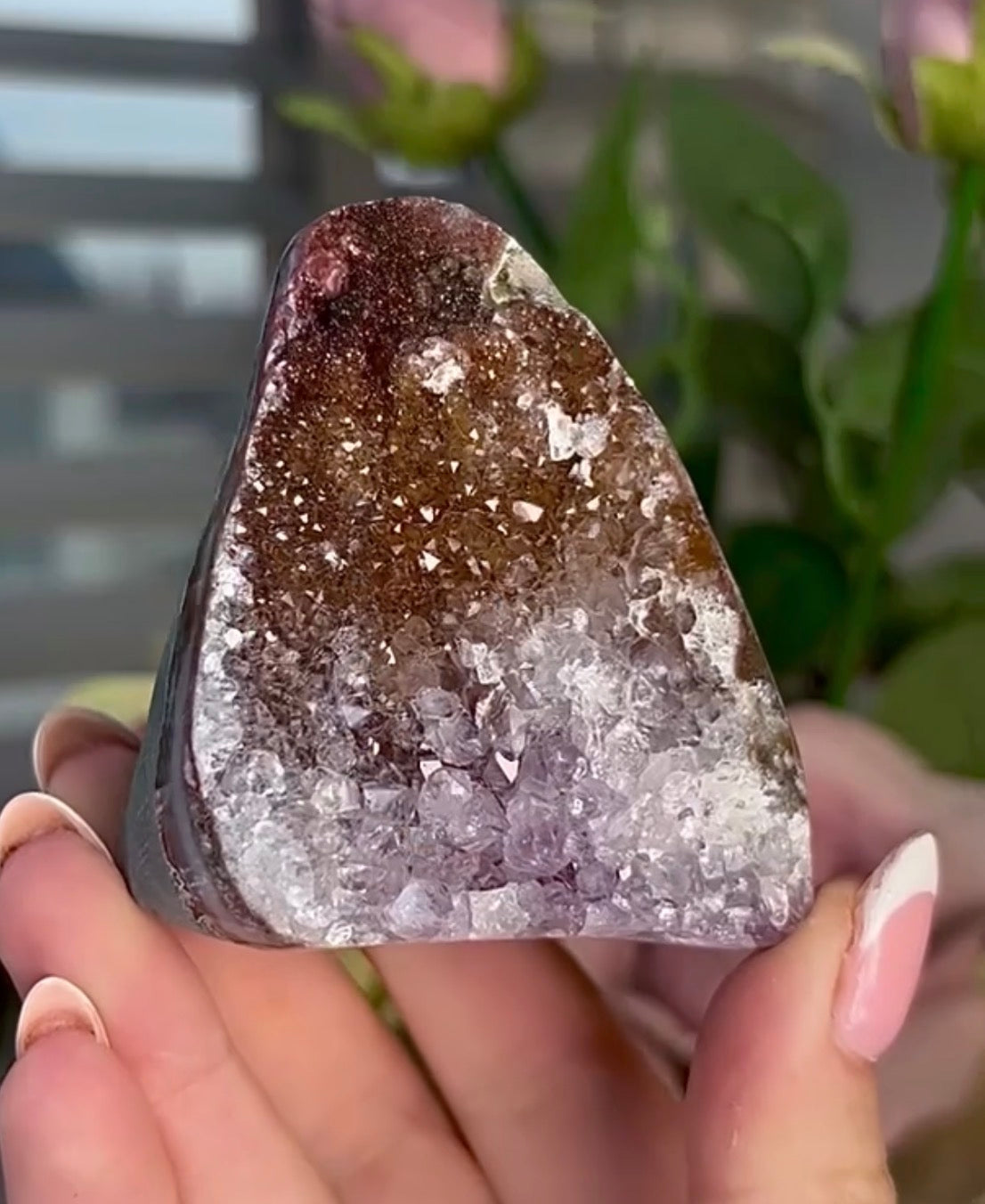 High quality, dual toned rainbow amethyst cutbase