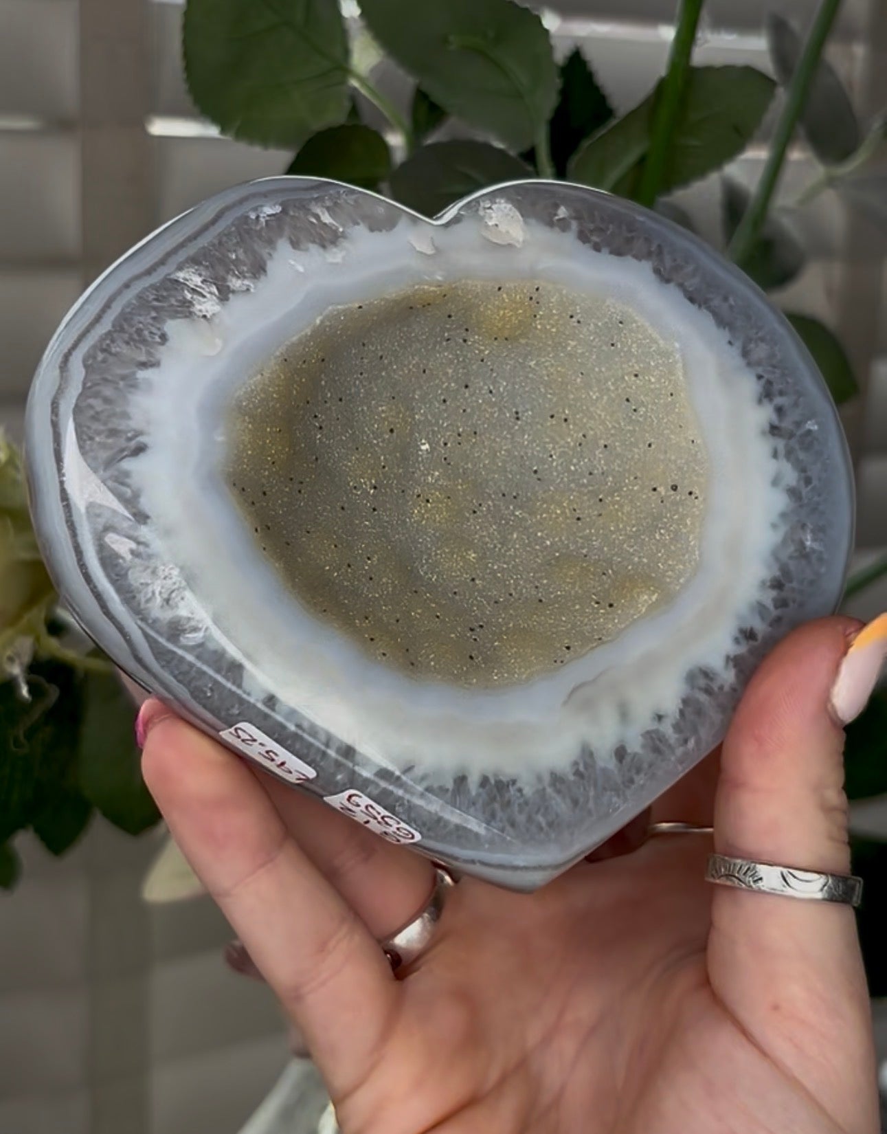 Beautiful, high grade, agate heart with druzy - comes with stand