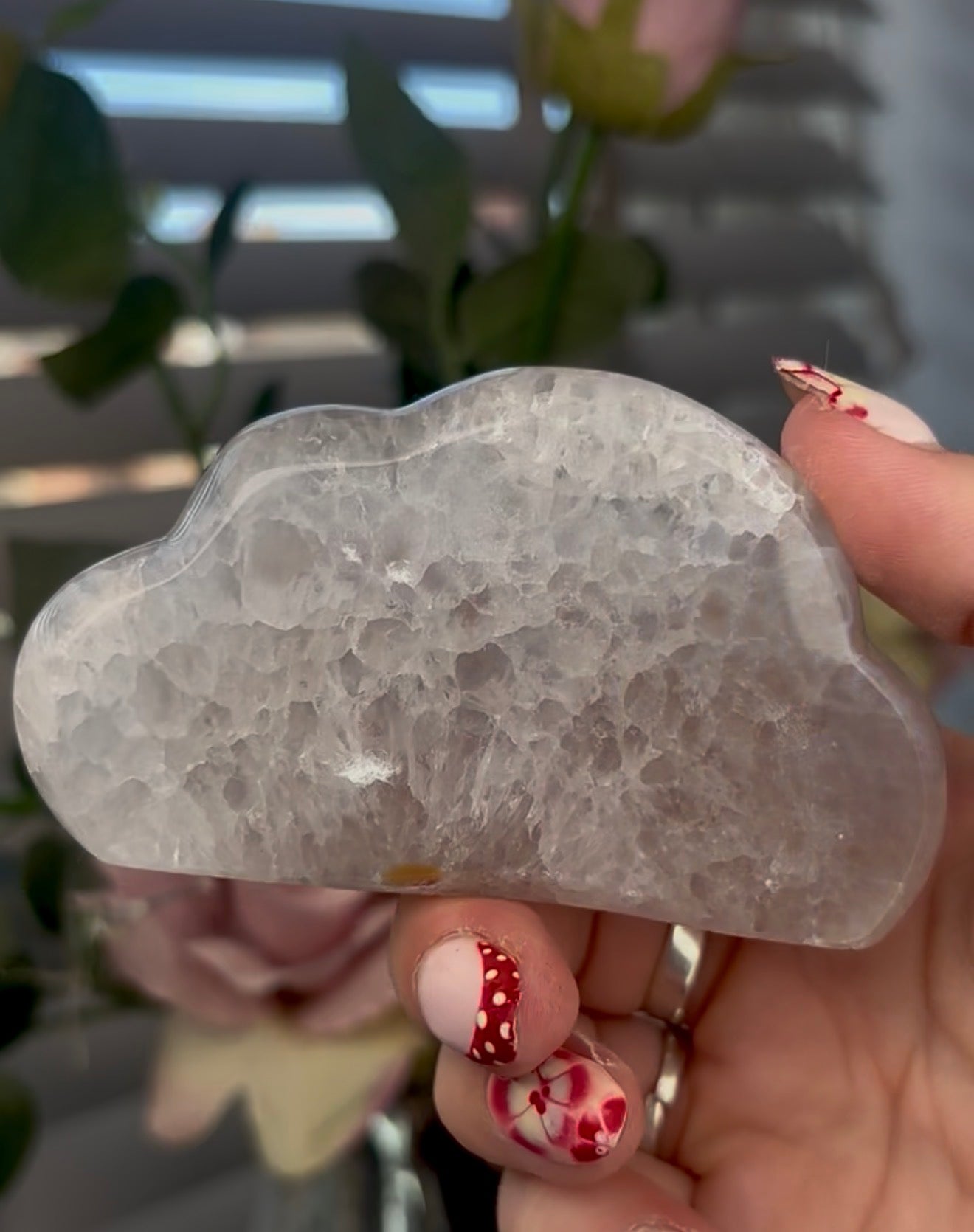 Beautiful, agate cloud with druzy