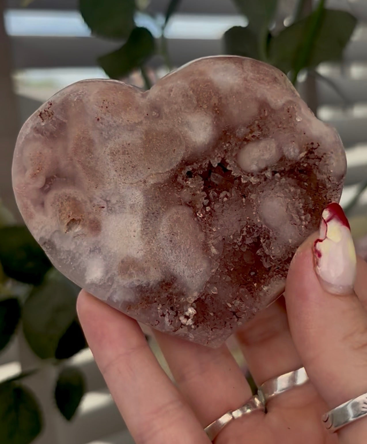 pink amethyst heart - comes with stand 8.5cm