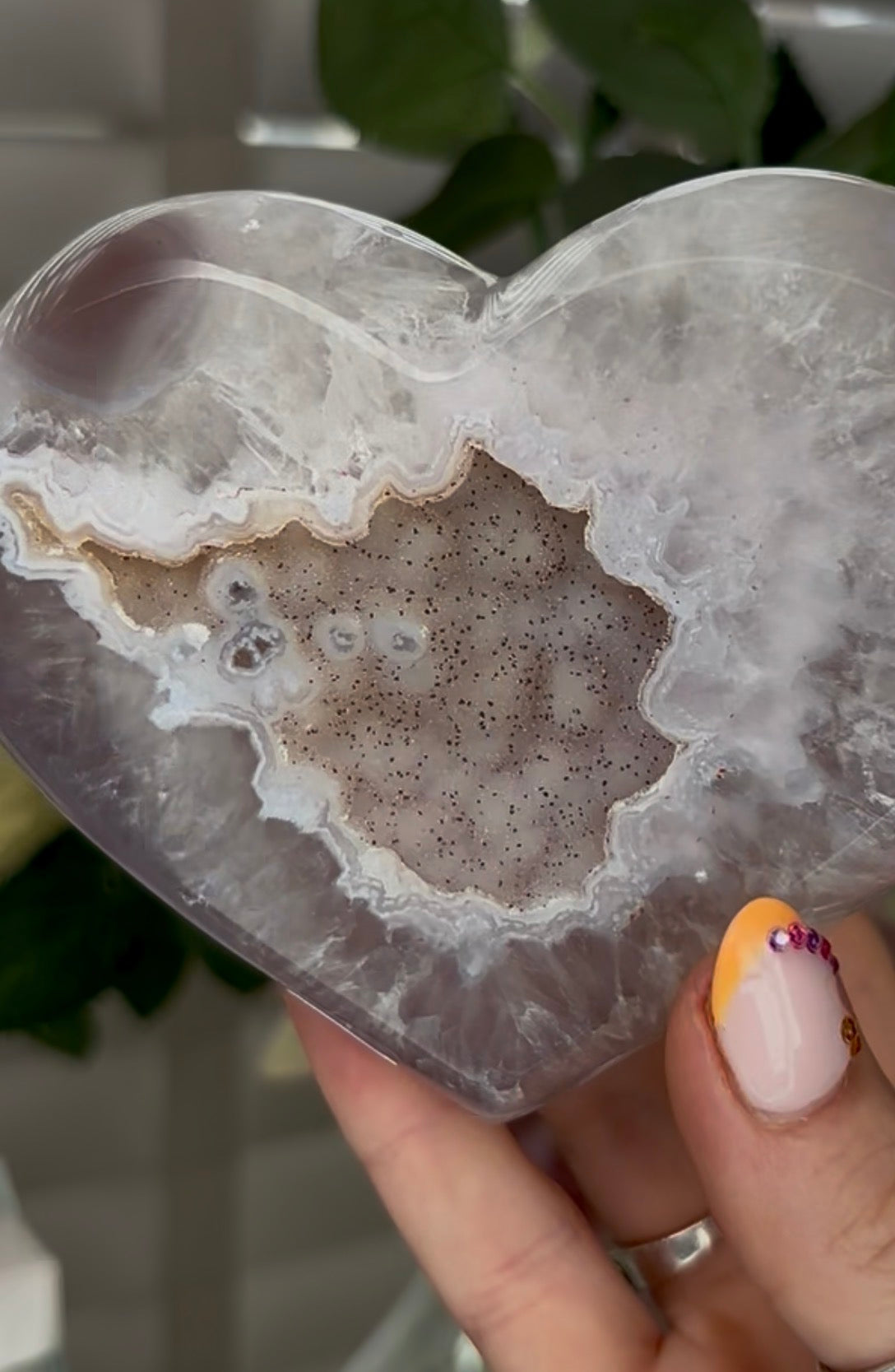 Beautiful, high grade, agate heart with druzy - comes with stand