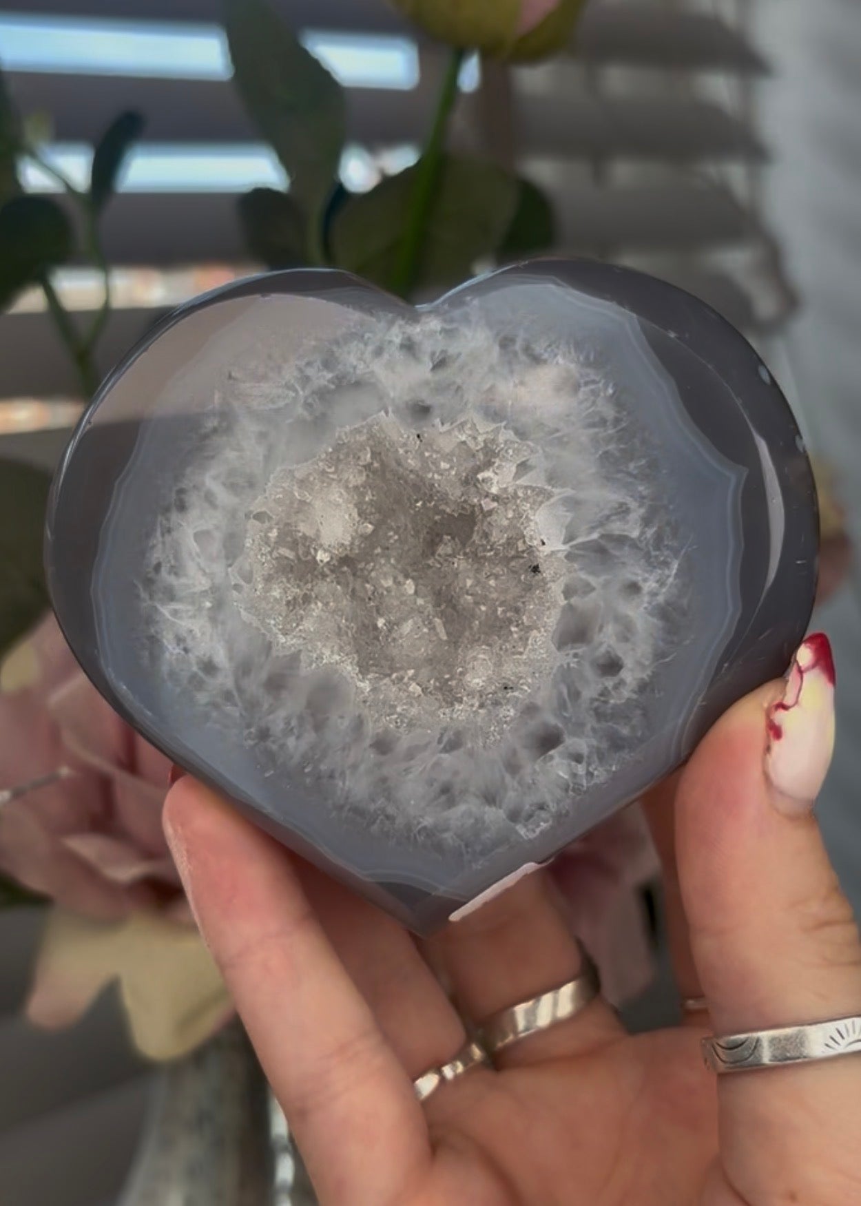 Beautiful, blue agate heart with druzy - stand included